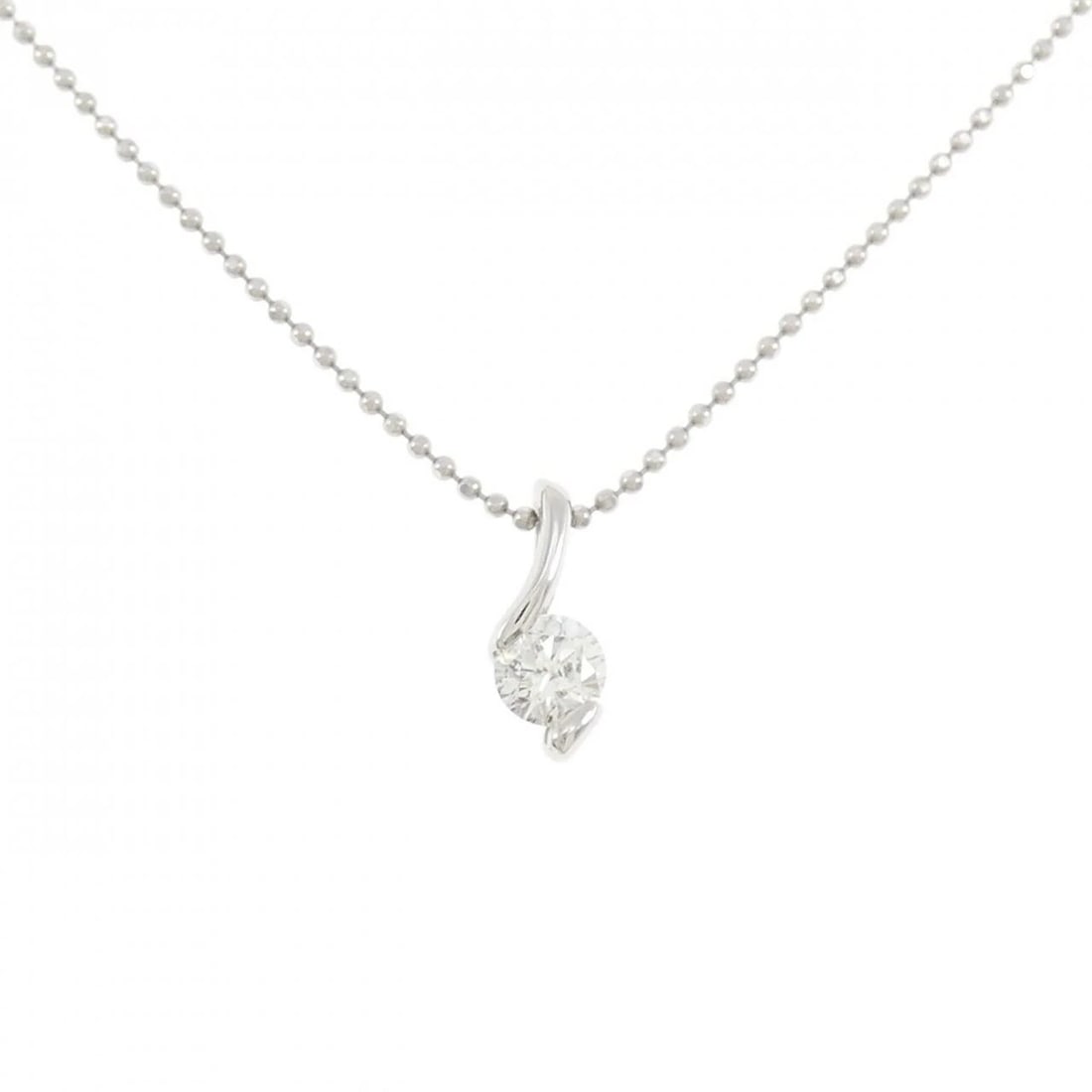 PT900/PT850 DIAMOND NECKLACE: PT900/PT850 Diamond Necklace Brand: Unbranded Type/Style: Diamond Necklace Material: Color: Size: Actual Size Pendant length approx. x width approx.: 11.1mmx4.2mm Chain maximum width approx.: 0.9mm