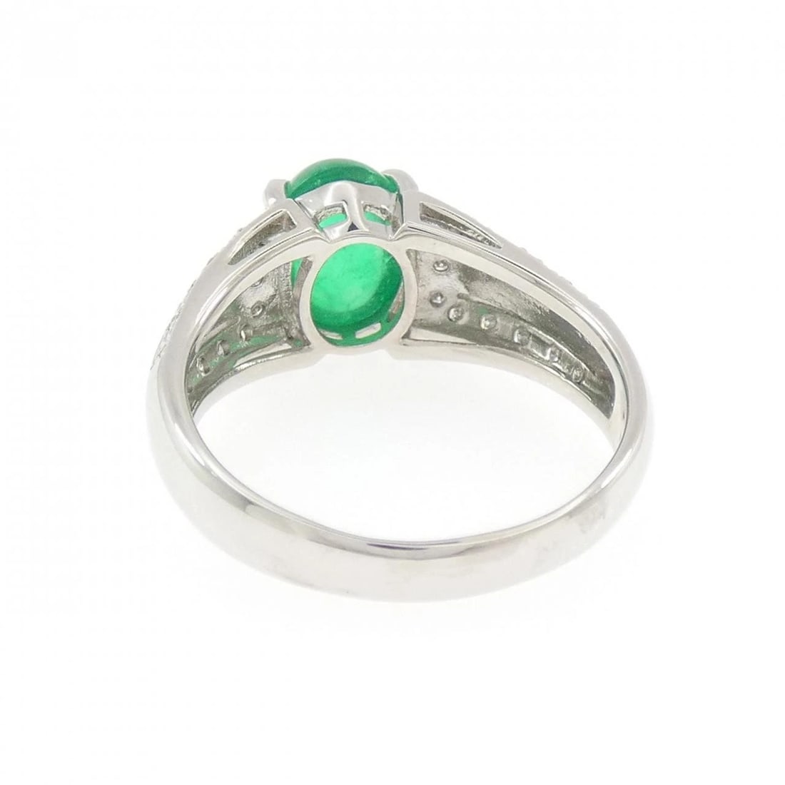 PT900 EMERALD RING - 2
