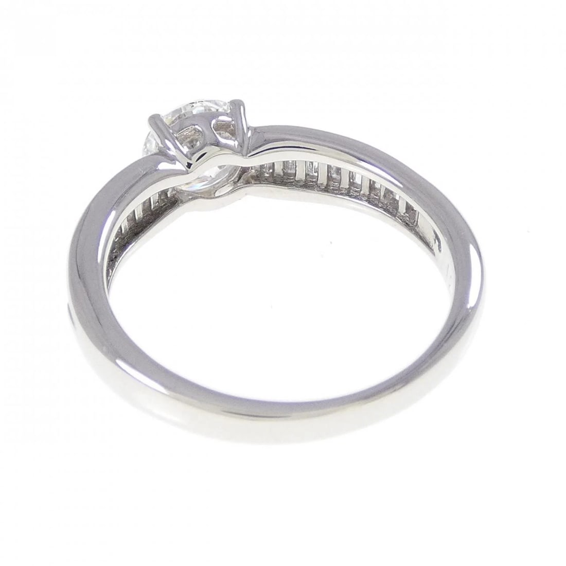 PT900 DIAMOND RING - 3