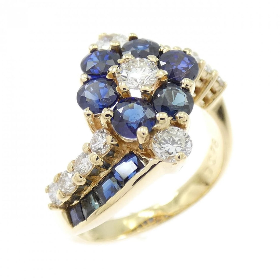 K18YG FLOWER SAPPHIRE RING: K18YG Flower Sapphire Ring Brand: Unbranded Type/Style: Sapphire Ring Material: K18YG Color: YG Size: US6 1/2 Accessories: None Accessories Notice: When purchasing pre-owned goods, please refer to
