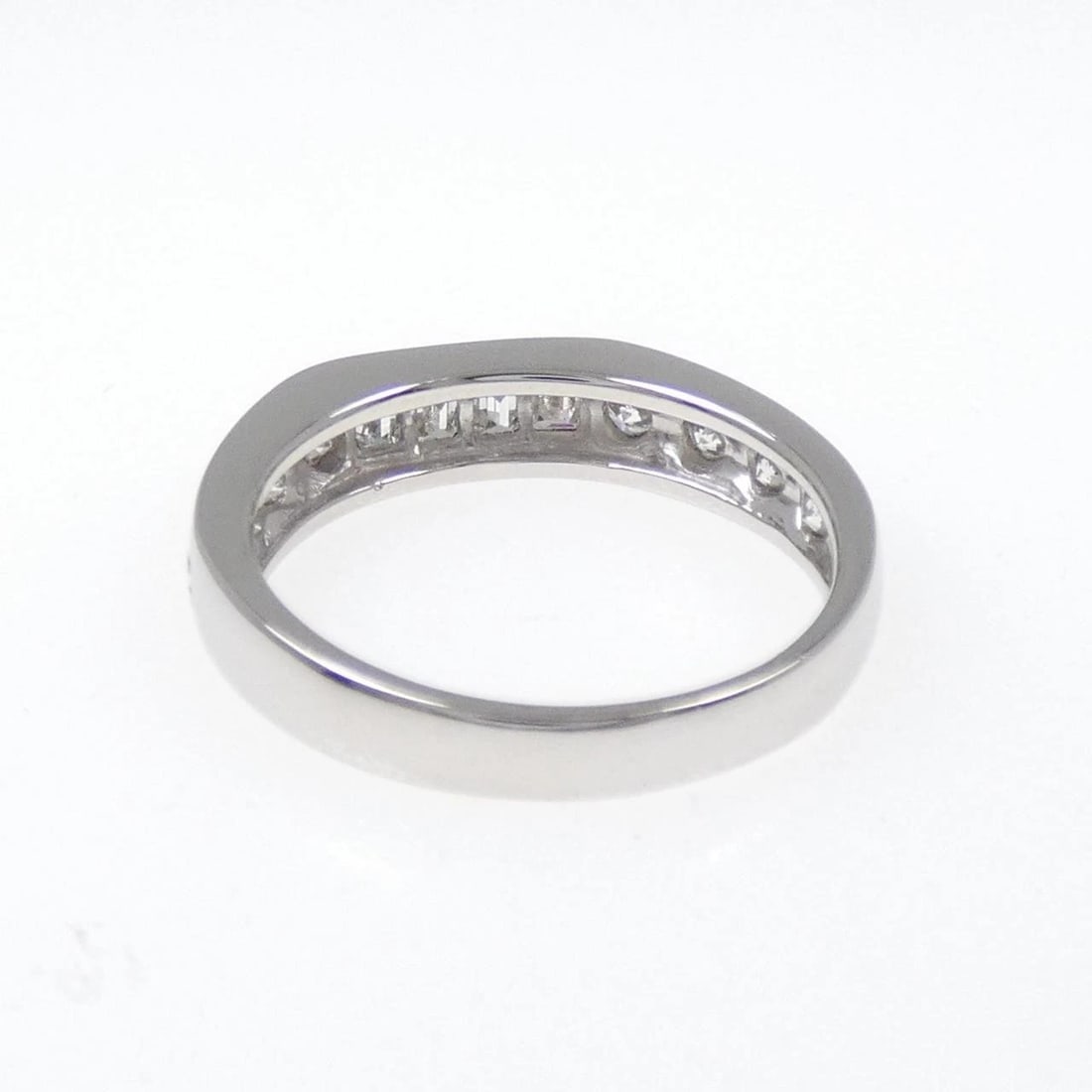 PT900 DIAMOND RING - 3