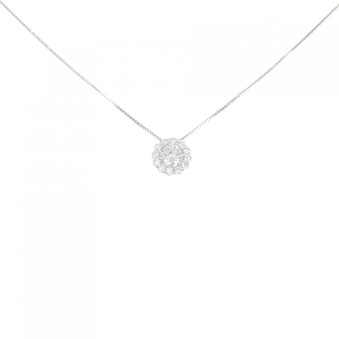 PT900/PT850 DIAMOND NECKLACE: PT900/PT850 Diamond Necklace Brand: Unbranded Type/Style: Diamond Necklace Material: Color: Size: Actual Size Pendant length approx. x width approx.: 7.8mmx7.8mm Chain maximum width approx.: 0.7mm