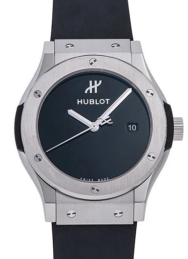 HUBLOT CLASSIC FUSION ORIGINAL TITANIUM BLACK WATCH: Hublot Classic Fusion Original Titanium Black Watch Brand: Hublot Type/Style: Wristwatch Material: Case Material Material TI Color: Dial Color Black Size: Case diameter 42mm Accessories: None