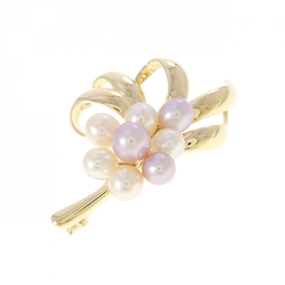 MIKIMOTO FRESHWATER PEARL BROOCH: Mikimoto Freshwater Pearl Brooch Brand: MIKIMOTO Type/Style: MIKIMOTO Pendant/Brooch Material: K18 yellow gold, Main Stone Freshwater Pearl Color: yellow gold Size: Actual Size Approximate dimensions
