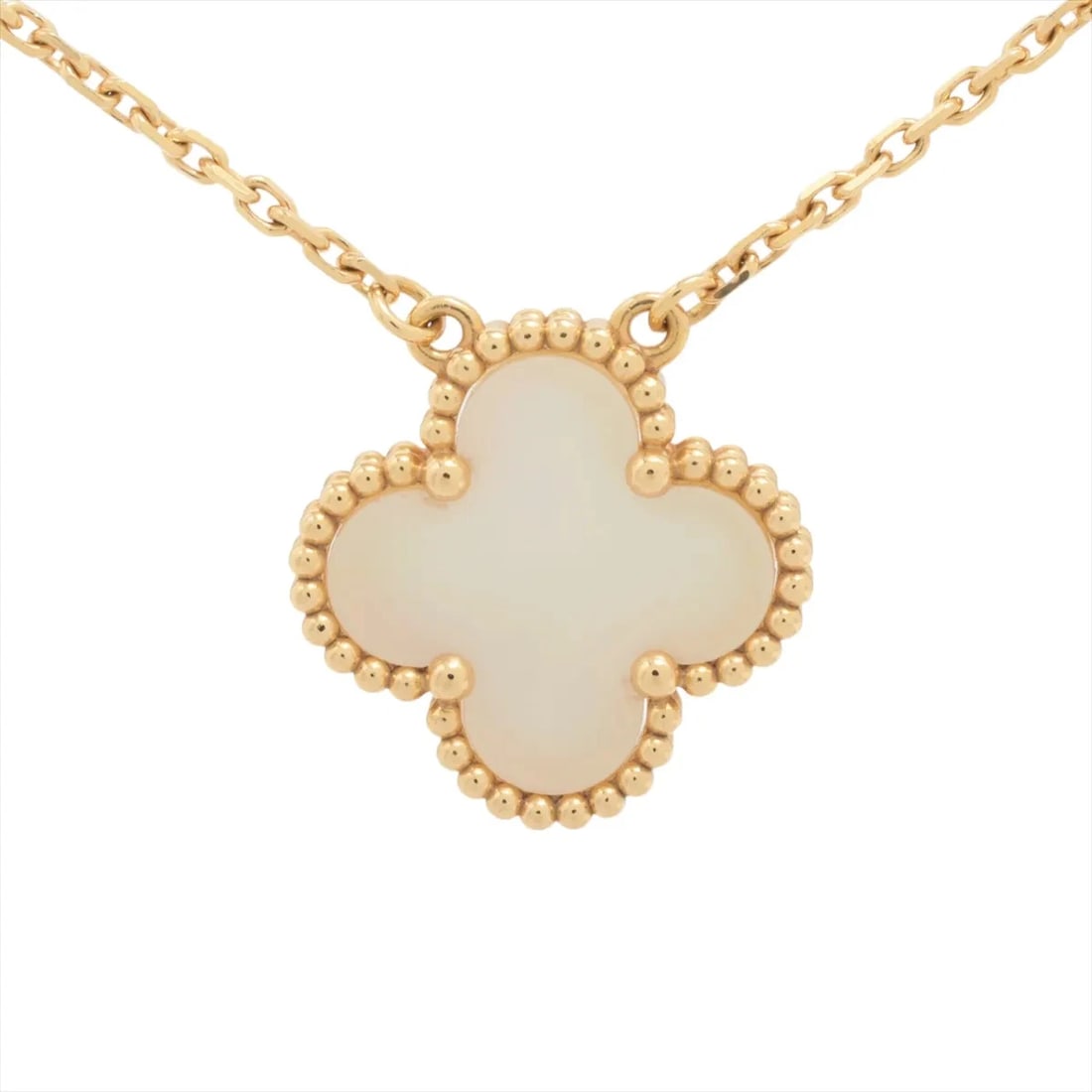 VAN CLEEF & ARPELS NECKLACE 750(YG): Van Cleef & Arpels Necklace 750(YG) Brand: Van Cleef & Arpels Type/Style: Necklace Material: 750(YG) Color: Yellow Gold Size: Chain length:41.8cm Accessories: None Accessories Notice: When