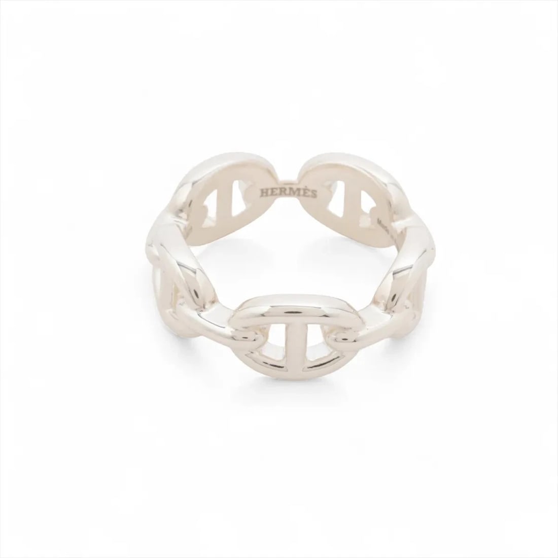HERMES CHAINE D'ANCRE ENCHAINEE RING 925 SILVER: Hermes Chaine d'Ancre Enchainee Ring 925 Silver Brand: Hermes Type/Style: Ring Material: 925 Color: Silver Size: 5.5 - 5.75 US Accessories: None Accessories Notice: When purchasing pre-owned goods,
