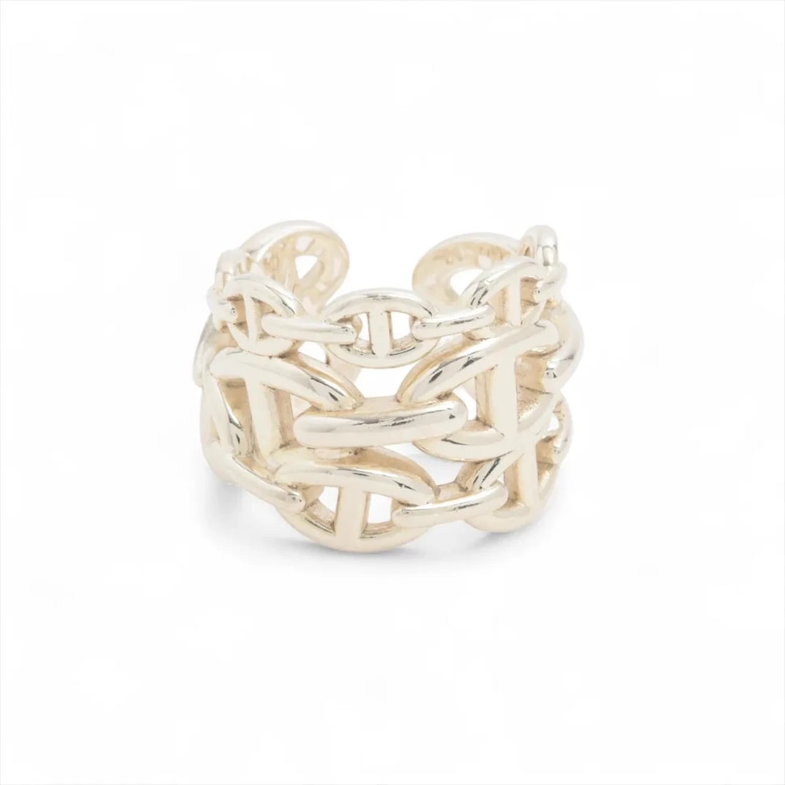 HERMES CHAINE D'ANCRE ENCHAINEE GM RING 925 SILVER: Hermes Chaine d'Ancre Enchainee GM Ring 925 Silver Brand: Hermes Type/Style: Ring Material: 925 Color: Silver Size: 8.25 - 8.5 US Accessories: None Accessories Notice: When purchasing pre-