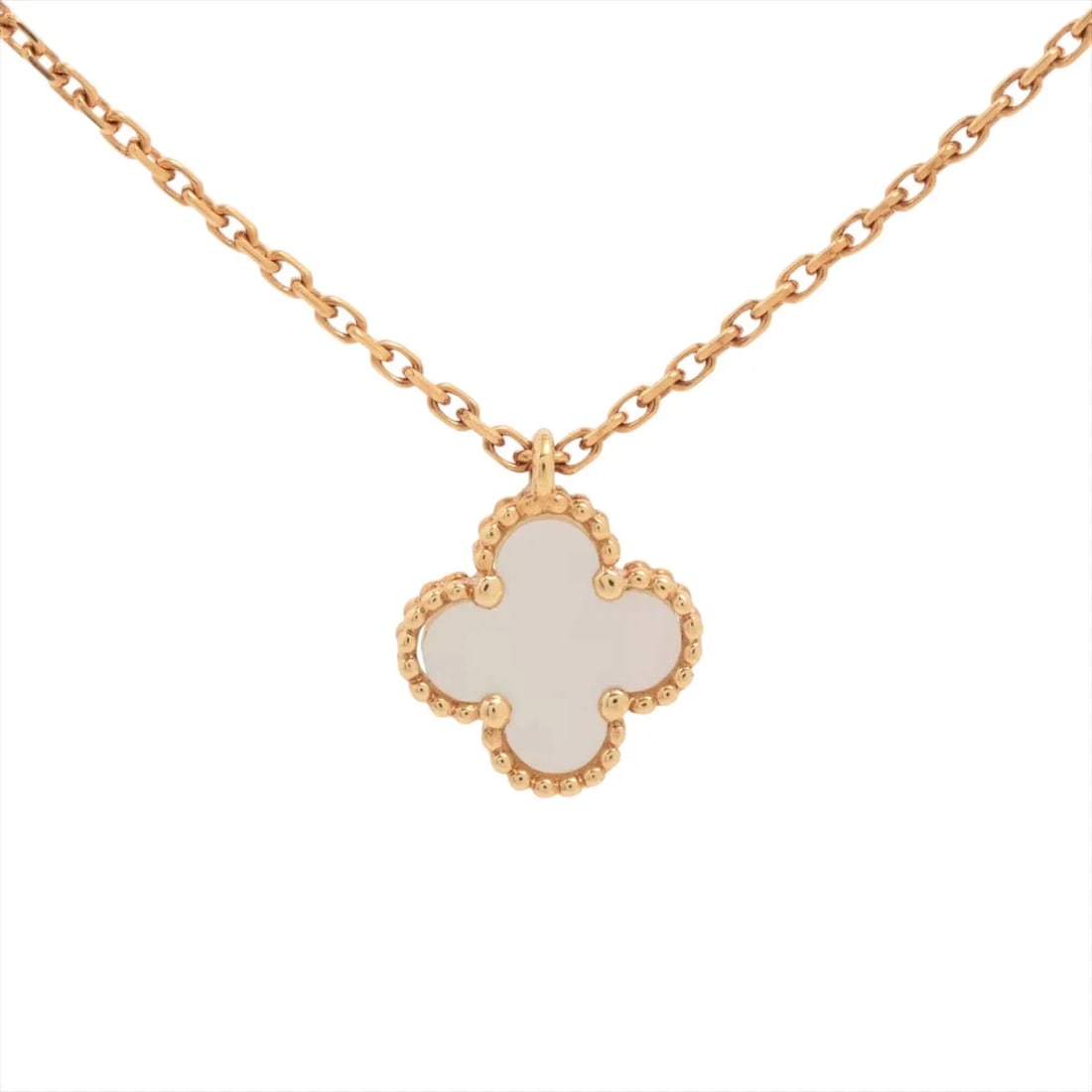 VAN CLEEF & ARPELS SWEET ALHAMBRA S NECKLACE 750(YG): Van Cleef & Arpels Sweet Alhambra s Necklace 750(YG) Brand: Van Cleef & Arpels Type/Style: Necklace Material: 750(YG) Color: Yellow Gold Size: Chain length:40.4cm Accessories: None Accesso