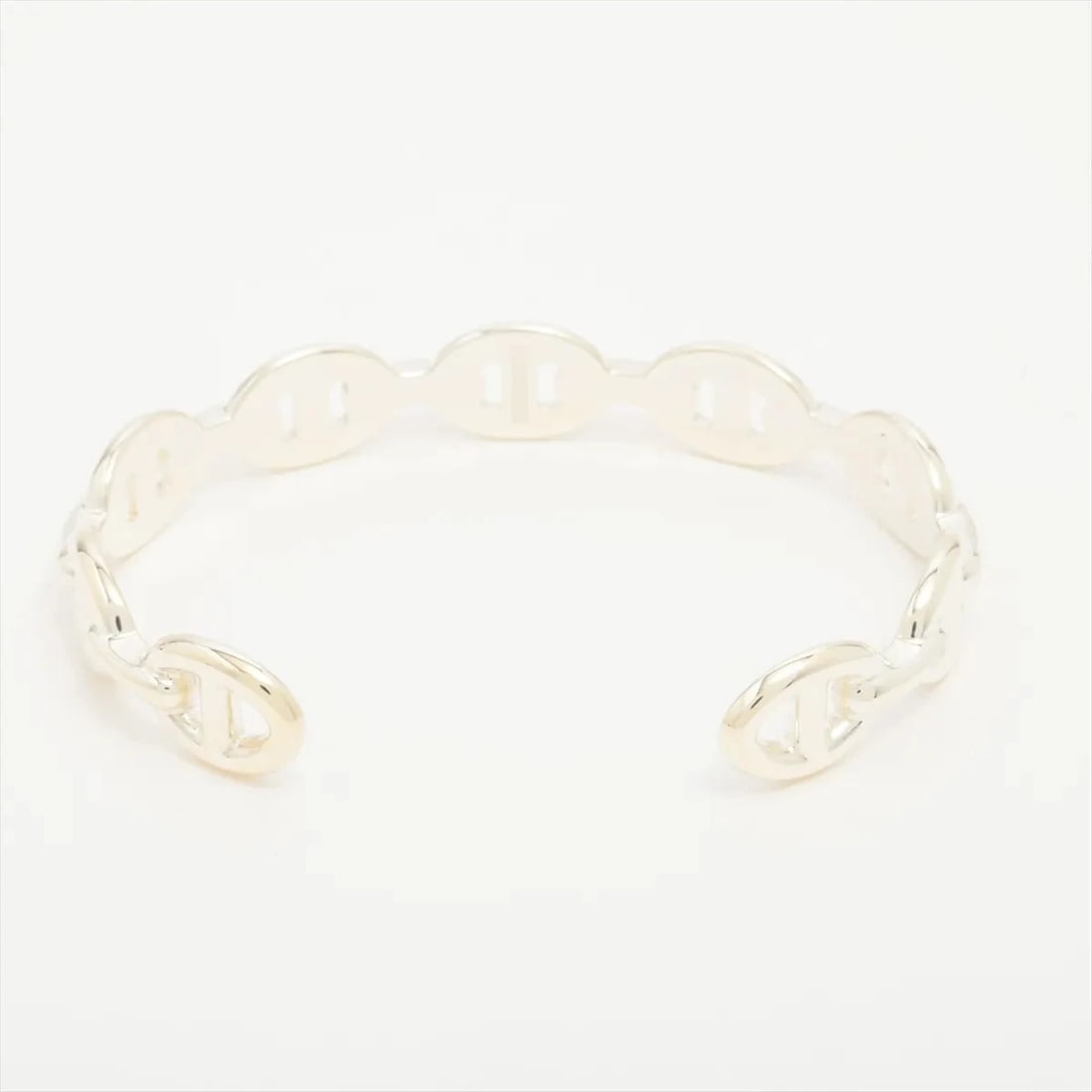 HERMES CHAINE D'ANCRE ENCHAINEE BANGLE 925 SILVER: Hermes Chaine d'Ancre Enchainee Bangle 925 Silver Brand: Hermes Type/Style: Bracelet Material: 925 Color: Silver Size: Bracelet length:14.5cm Accessories: None Accessories Notice: When purchasing