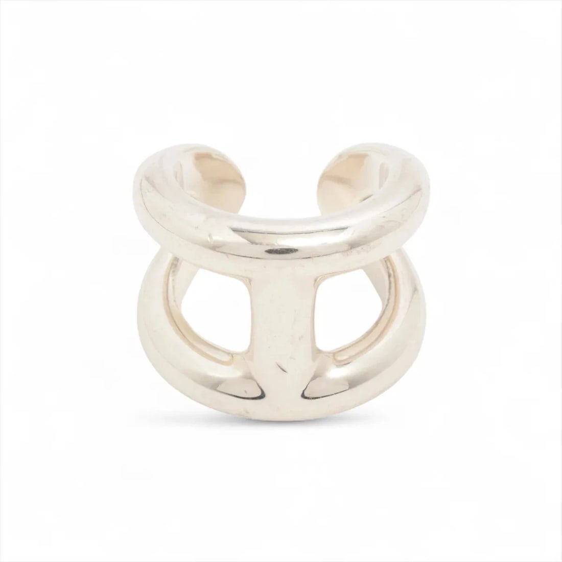 HERMES OSMO'S GM RING 925 SILVER: Hermes Osmo's GM Ring 925 Silver Brand: Hermes Type/Style: Ring Material: 925 Color: Silver Size: 4.5 US Accessories: None Accessories Notice: When purchasing pre-owned goods, please refer to the