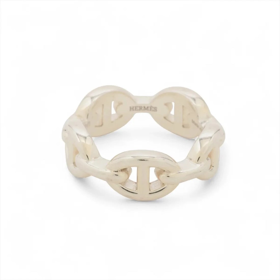 HERMES CHAINE D'ANCRE ENCHAINEE RING 925 SILVER: Hermes Chaine d'Ancre Enchainee Ring 925 Silver Brand: Hermes Type/Style: Ring Material: 925 Color: Silver Size: 5.5 - 5.75 US Accessories: None Accessories Notice: When purchasing pre-owned goods,