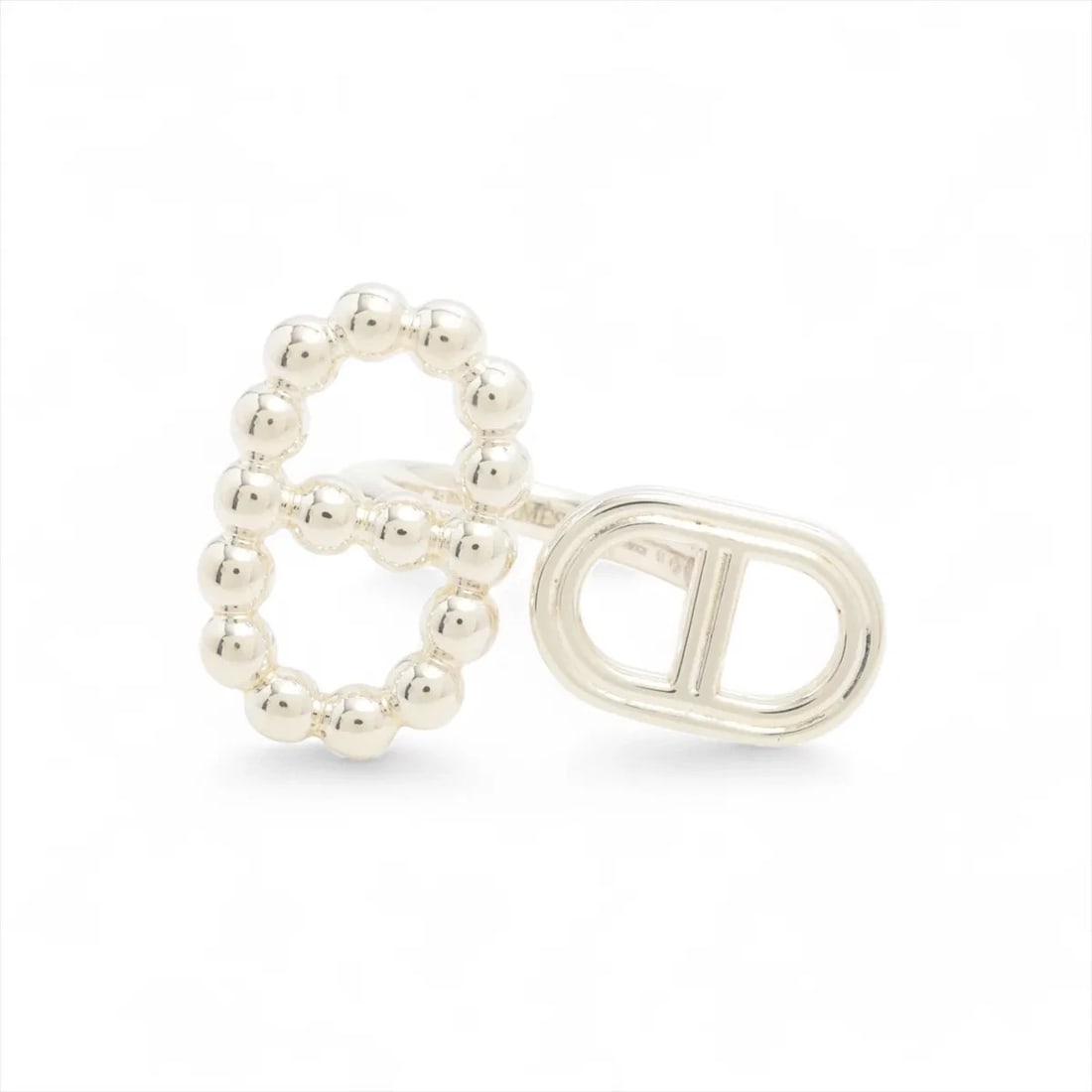 HERMES CHAINE D'ANCRE RING 925 SILVER: Hermes Chaine d'Ancre Ring 925 Silver Brand: Hermes Type/Style: Ring Material: 925 Color: Silver Size: 5.25 US Accessories: None Accessories Notice: When purchasing pre-owned goods, please refer to