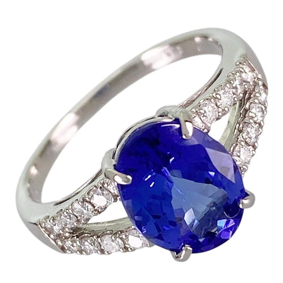 RING PLATINUM TANZANITE DIAMOND: Ring Platinum Tanzanite Diamond Brand: Unsigned Jewelry Type/Style: Ring Material: Platinum 900 Main Stone Tanzanite Color: Silver Size: US 5.5-6 Accessories: None Accessories Notice: When purchasing