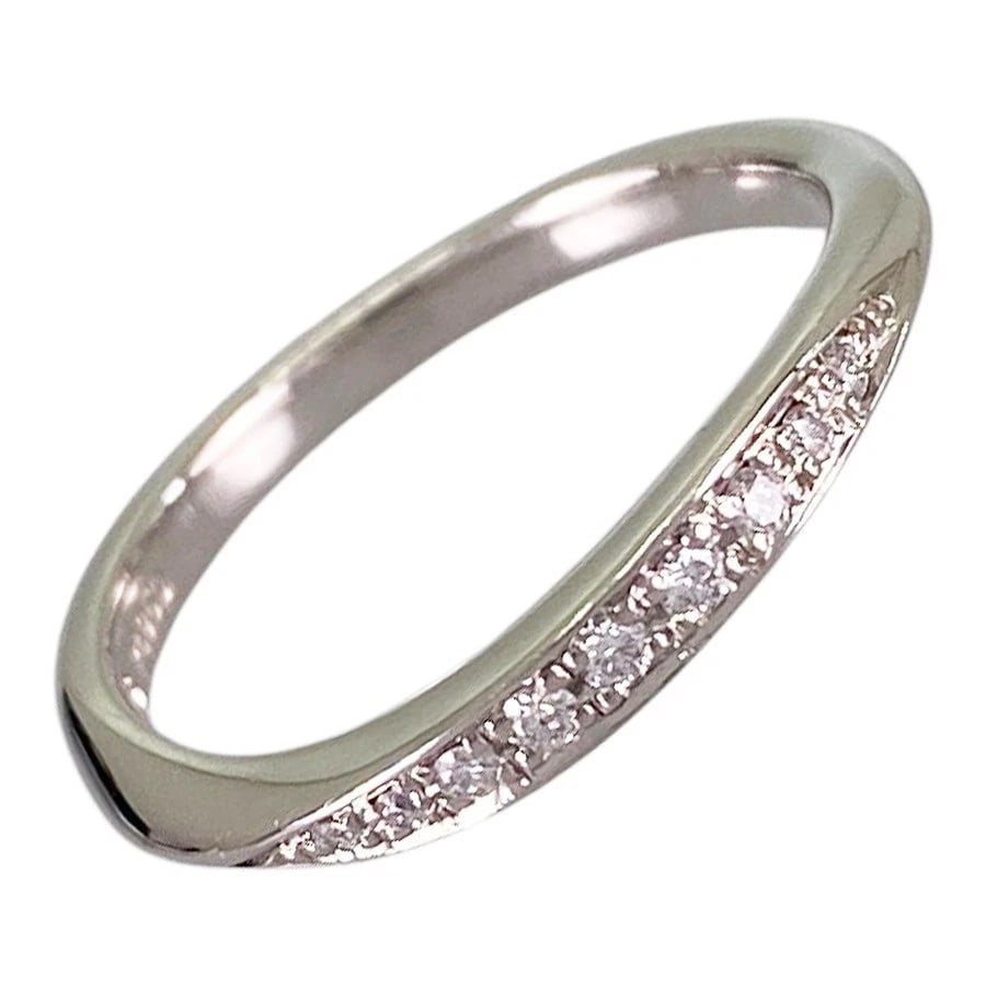 MONNICKENDAM PLATINUM DIAMOND RING: MONNICKENDAM Platinum Diamond Ring Brand: MONNICKENDAM Type/Style: Ring Material: Platinum 950 Color: Silver Size: US 5.5 Accessories: None Accessories Notice: When purchasing pre-owned goods, please