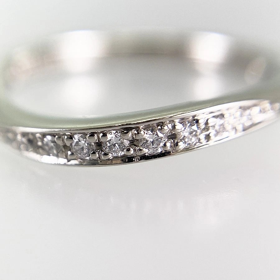 MONNICKENDAM PLATINUM DIAMOND RING - 4