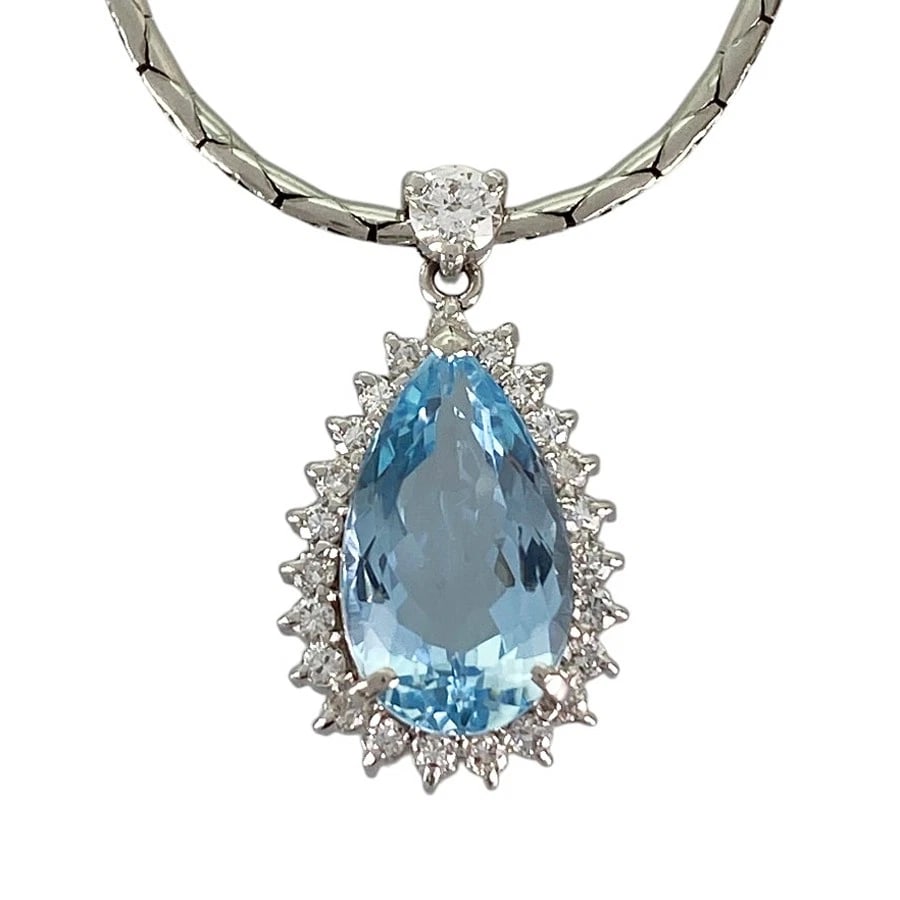 NECKLACE PLATINUM AQUAMARINE DIAMOND: Necklace Platinum Aquamarine Diamond Brand: Unsigned Jewelry Type/Style: Necklace Material: Platinum 900 Platinum 850 Main Stone Aquamarine Color: Silver Size: Top size:20.5mmx11.9mm Necklace full