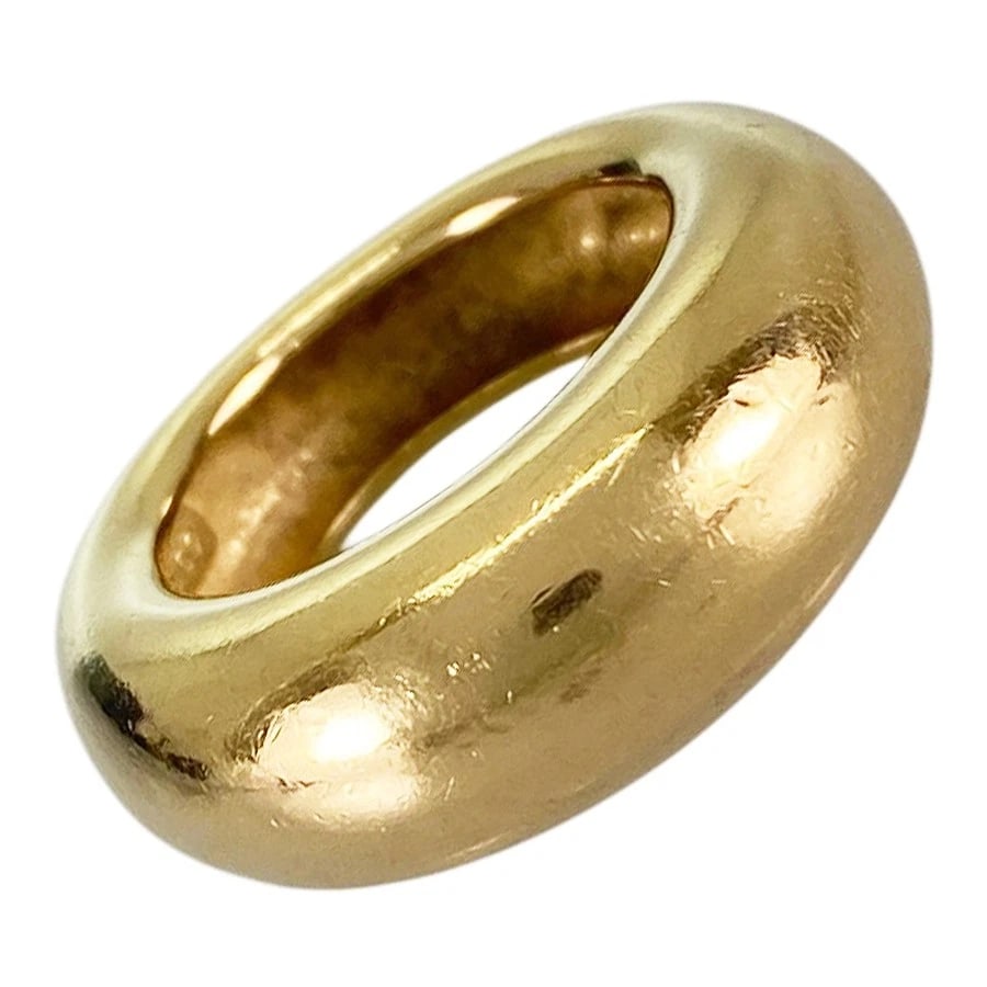 CHAUMET ANO YELLOW GOLD RING: Chaumet Ano Yellow gold Ring Brand: Chaumet Type/Style: Ring Material: 18K Yellow Gold Color: Gold Size: US 5 Accessories: None Accessories Notice: When purchasing pre-owned goods, please refer to