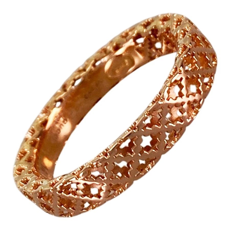 GUCCI DIAMANTISSIMA ROSE GOLD RING: GUCCI Diamantissima Rose gold Ring Brand: GUCCI Type/Style: Ring Material: 18K Rose Gold Color: RG Size: US 6.5 Accessories: None Accessories Notice: When purchasing pre-owned goods, please refer to
