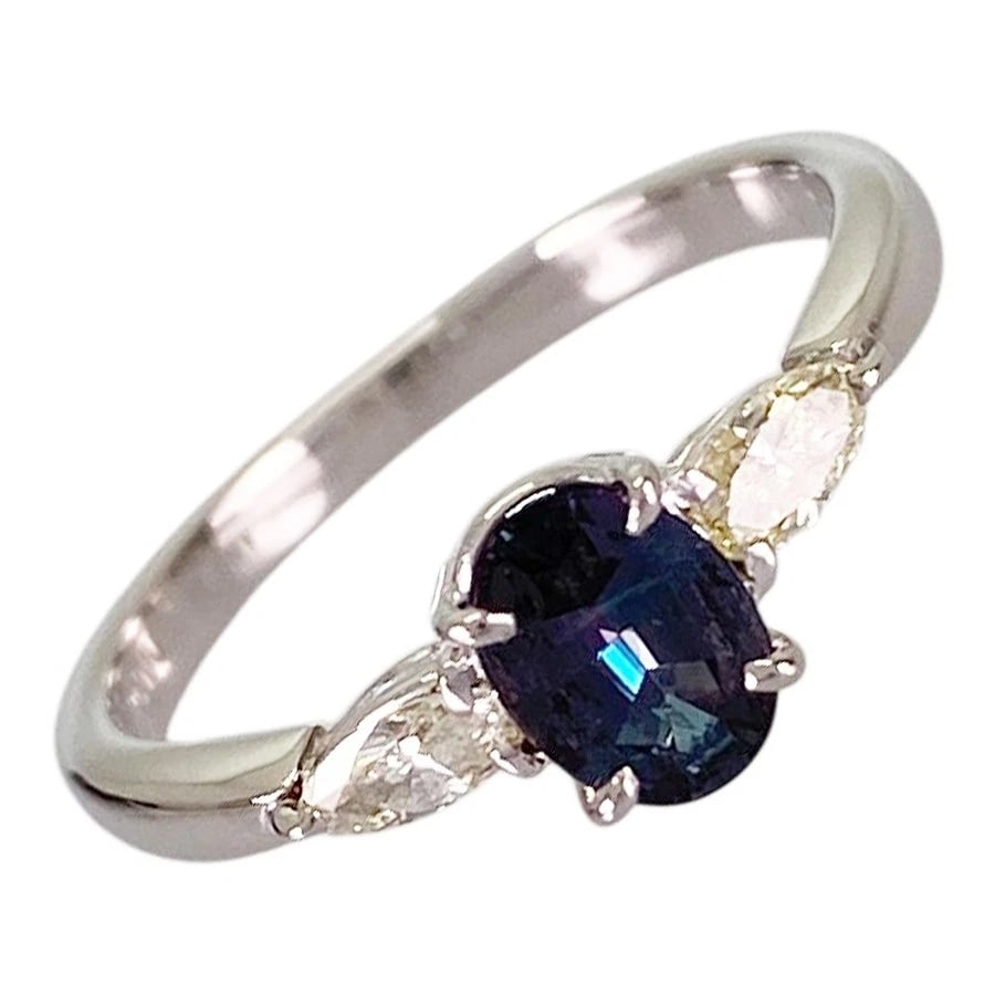 RING PLATINUM ALEXANDRITE DIAMOND: Ring Platinum Alexandrite Diamond Brand: Unsigned Jewelry Type/Style: Ring Material: Platinum 900 Color: Silver Size: US 5 Accessories: None Accessories Notice: When purchasing pre-owned goods,