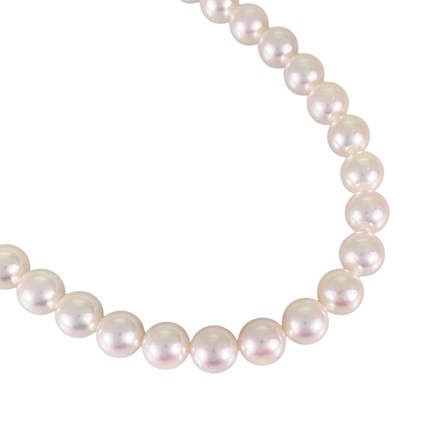 NECKLACE WHITE GOLD AKOYA PEARL: Necklace White gold Akoya Pearl Brand: Unsigned Jewelry Type/Style: Necklace Material: 14K White Gold Main Stone Pearl Color: Silver Size: Necklace full length:43cm Accessories: None Accessories