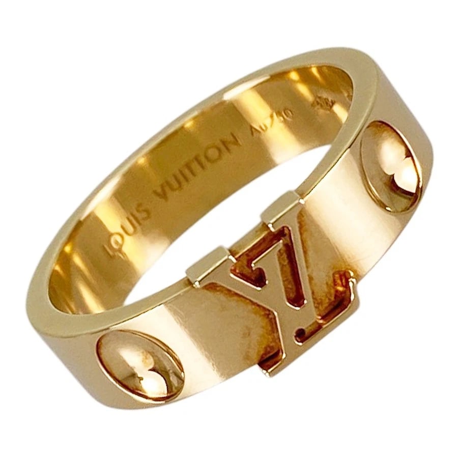 LOUIS VUITTON YELLOW GOLD RING: LOUIS VUITTON Yellow gold Ring Brand: LOUIS VUITTON Type/Style: Ring Material: 18K Yellow Gold Color: Gold Size: US 8 Accessories: None Accessories Notice: When purchasing pre-owned goods, please