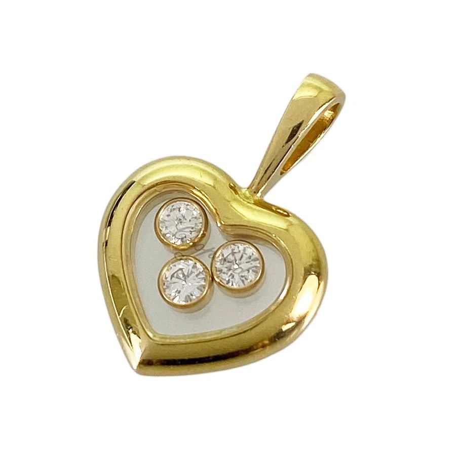CHOPARD HAPPY DIAMOND YELLOW GOLD DIAMOND PENDANT TOP: Chopard Happy Diamond Yellow gold Diamond Pendant top Brand: Chopard Type/Style: Pendant top Material: 18K Yellow Gold Color: Gold Size: Top size:17.5mmx12.3mm Accessories: None Accessories Notice: