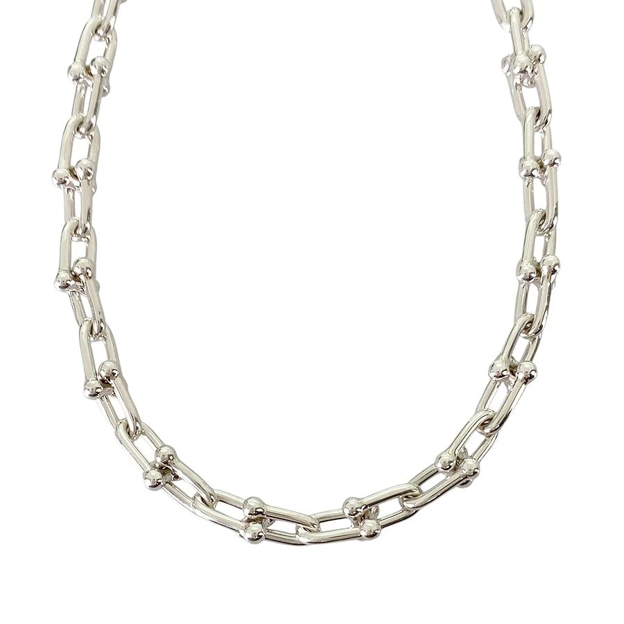 TIFFANY&CO. HARD WEAR SMALL LINK SILVER NECKLACE: TIFFANY&Co. Hard Wear small link Silver Necklace Brand: TIFFANY&Co. Type/Style: Necklace Material: Silver 925 Color: Silver Size: Necklace full length:44.5cm Accessories: None Accessories Notice: