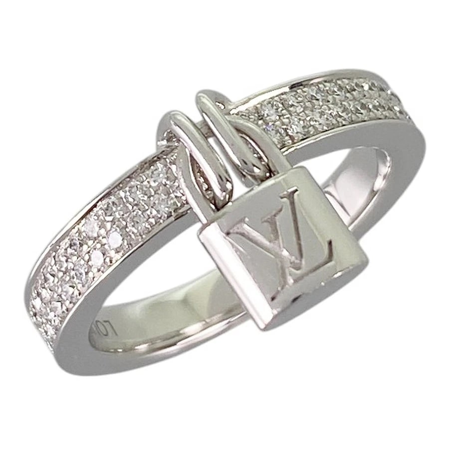 LOUIS VUITTON BERG ROCK IT WHITE GOLD DIAMOND RING: LOUIS VUITTON Berg Rock It White gold Diamond Ring Brand: LOUIS VUITTON Type/Style: Ring Material: 18K White Gold Color: Silver Size: US 7.5-8 Accessories: None Accessories Notice: When pu