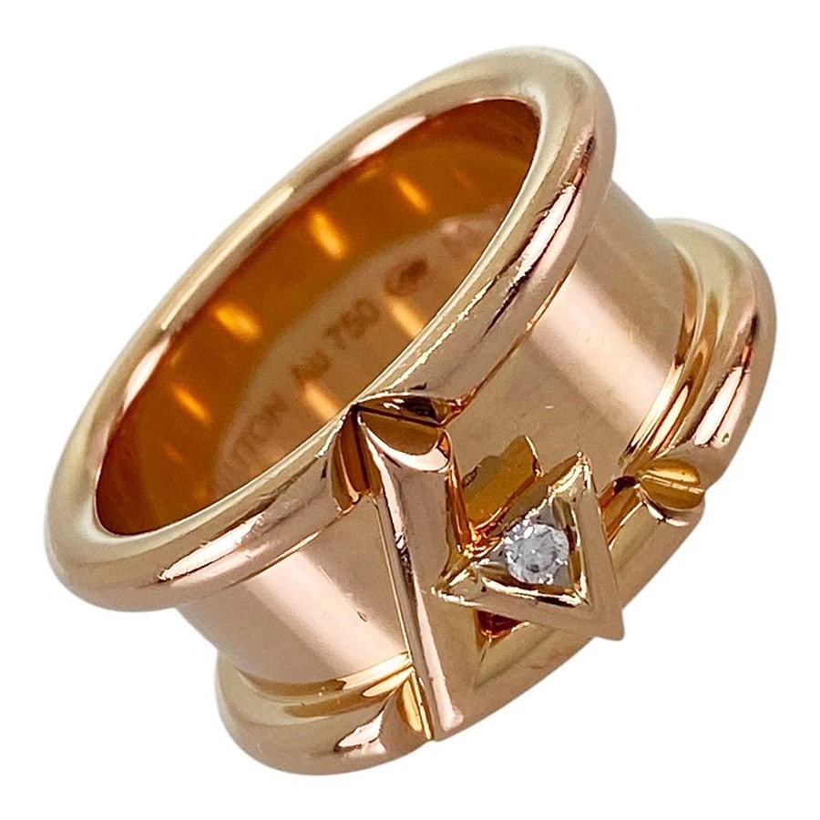LOUIS VUITTON LV VAULT ONE ROSE GOLD DIAMOND RING: LOUIS VUITTON LV Vault One Rose gold Diamond Ring Brand: LOUIS VUITTON Type/Style: Ring Material: 18K Rose Gold Color: RG Size: US 6.5 Accessories: None Accessories Notice: When purchasing pre-owned