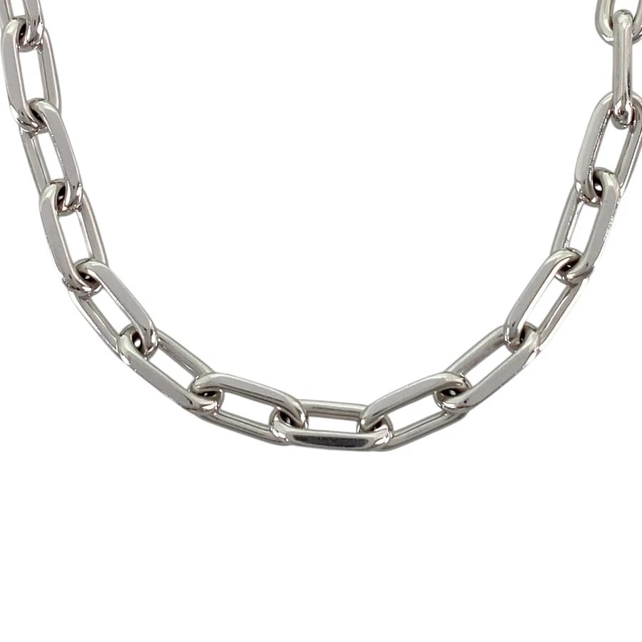 CARTIER SPARTACUS WHITE GOLD NECKLACE: Cartier Spartacus White gold Necklace Brand: Cartier Type/Style: Necklace Material: 18K White Gold Color: Silver Size: Necklace full length:47cm Accessories: None Accessories Notice: When