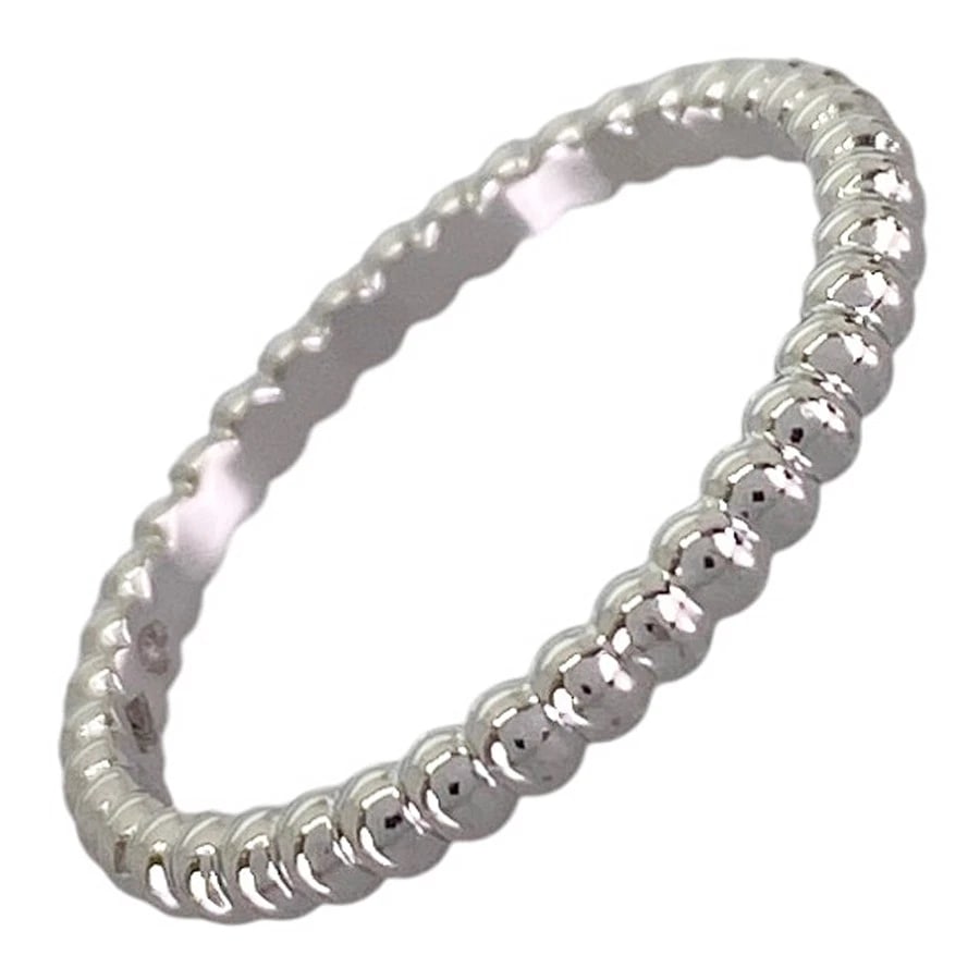 VAN CLEEF & ARPELS PERLEE GOLD PEARL RING: Van Cleef & Arpels Perlee Gold Pearl Ring Brand: Van Cleef & Arpels Type/Style: Ring Material: 18K White Gold Color: Silver Size: US 6.5-7 Accessories: None Accessories Notice: When purchasing