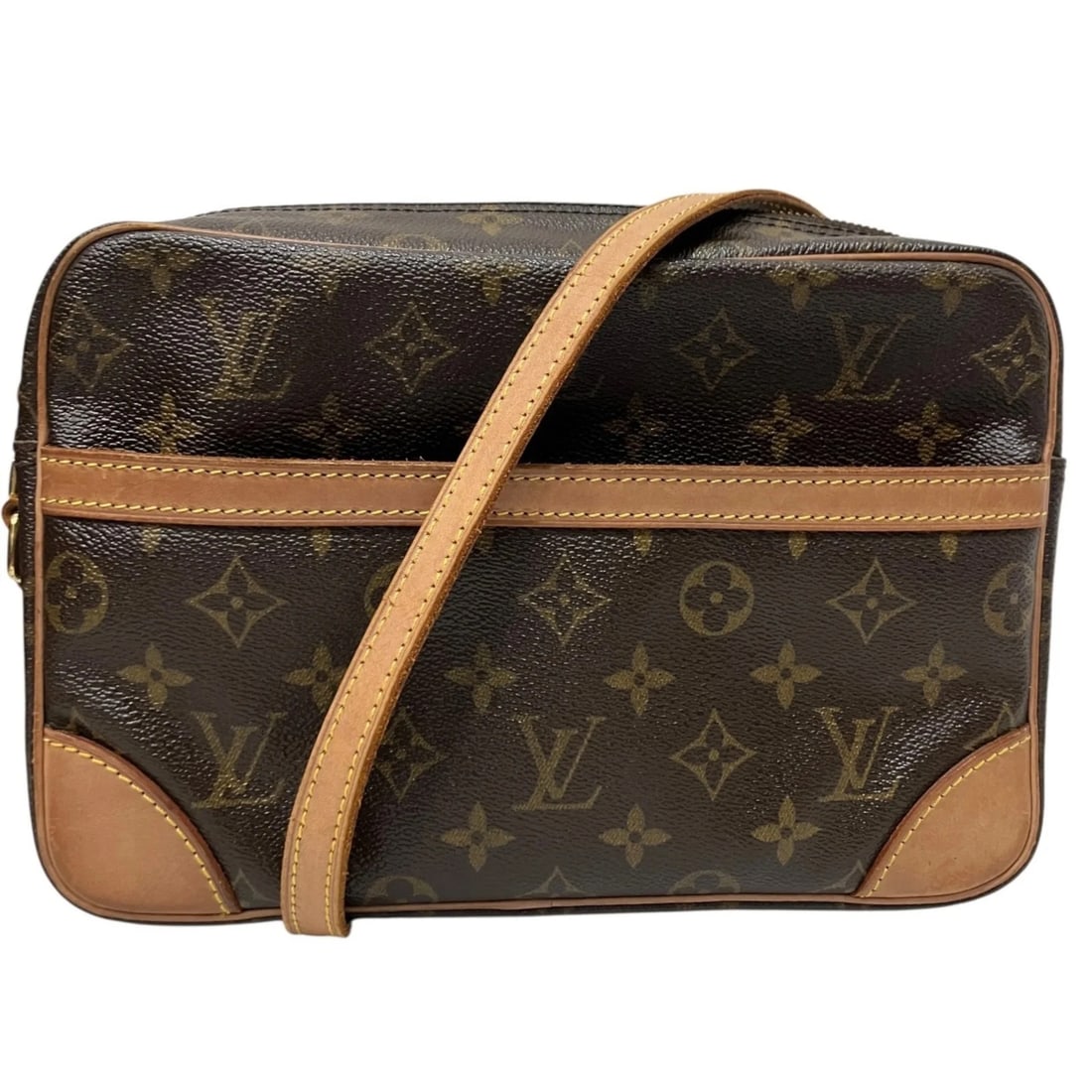 LOUIS VUITTON TROCADERO 27 SHOULDER BAG,: Louis Vuitton Trocadero 27 Shoulder Bag, Brand: Louis Vuitton Type/Style: Shoulder bag Material: Monogram Color: Brown Size: (HxWxD) 18.5cm x 26.5cm x 7cm / 7.28inch x 10.43inch x 2.75inch