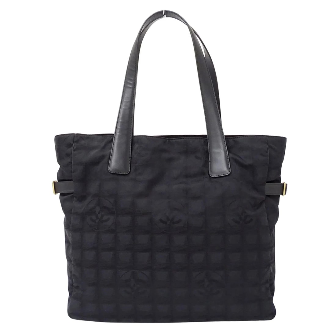 CHANEL HANDBAG TRAVEL TOTE GM BAG: Chanel Handbag Travel Tote GM Bag Brand: Chanel Type/Style: Handbag, Tote bag Material: Nylon Color: Black Size: (HxWxD) 33cm x 34cm x 12cm / 12.99inch x 13.38inch x 4.72inch Accessories: None