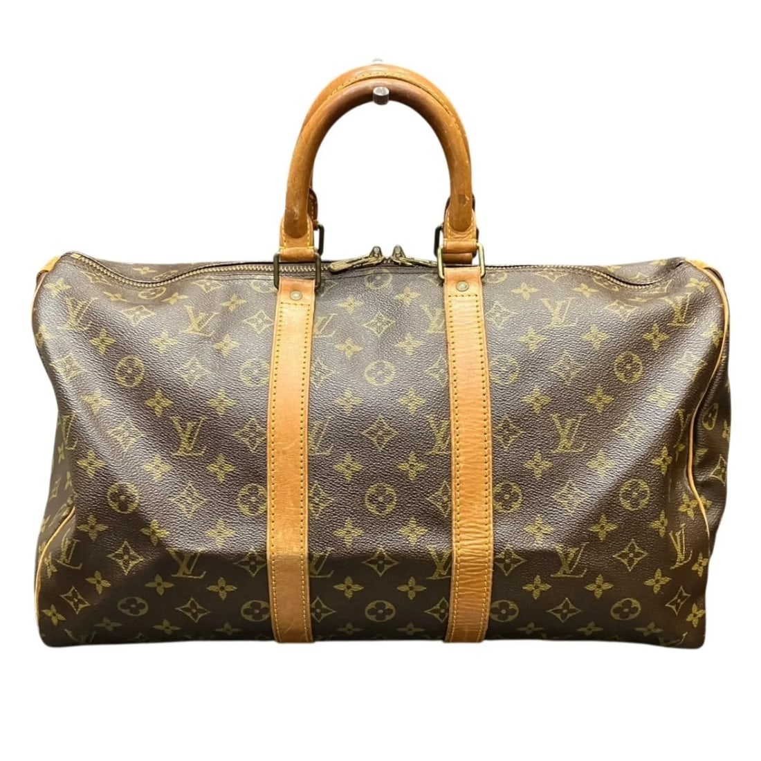 LOUIS VUITTON KEEPALL 45 BOSTON BAG: Louis Vuitton Keepall 45 Boston Bag Brand: Louis Vuitton Type/Style: Boston bag Material: Monogram Color: Brown, Monogram Size: (HxWxD) 27cm x 45cm x 20cm / 10.62inch x 17.71inch x 7.87inch