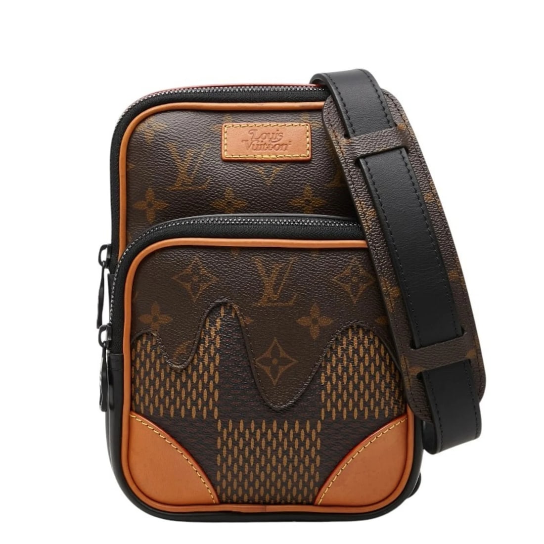 LOUIS VUITTON X NIGO DAMIER GIANT SLING BAG: Louis Vuitton x NIGO Damier Giant Sling Bag Brand: Louis Vuitton Type/Style: Shoulder bag Material: PVC , Leather Color: Black, Brown Size: (HxWxD) 21cm x 15cm x 5cm / 8.26inch x 5.9inch x 1.96inch