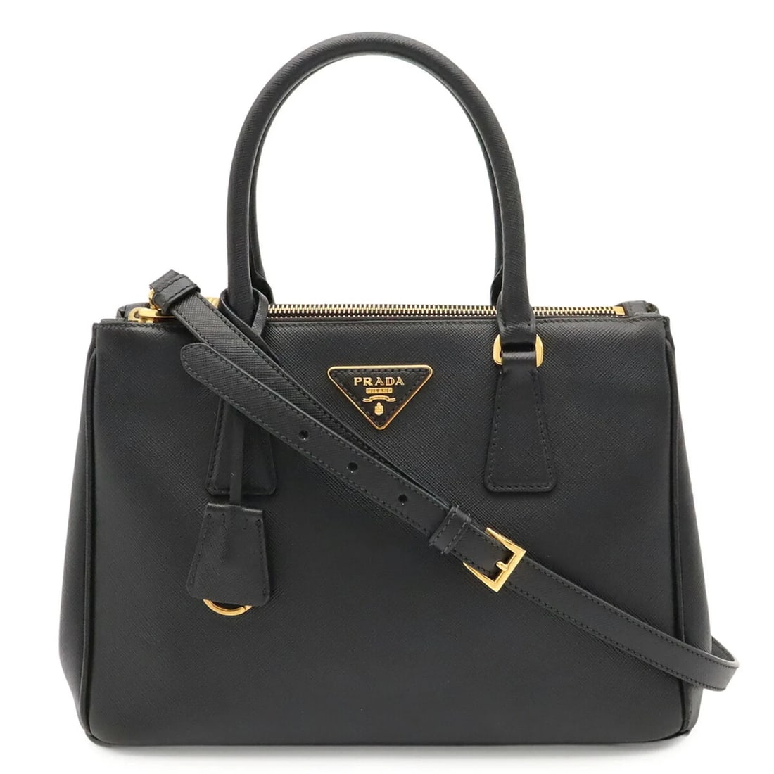 PRADA TRIANGLE GALLERIA MEDIUM BAG, HANDBAG: PRADA Triangle Galleria Medium Bag, Handbag Brand: Prada Type/Style: Handbag Material: Saffiano Color: Black, Nero Size: (HxWxD) 20cm x 29.5cm x 13cm / 7.87inch x 11.61inch x 5.11inch Accessories: