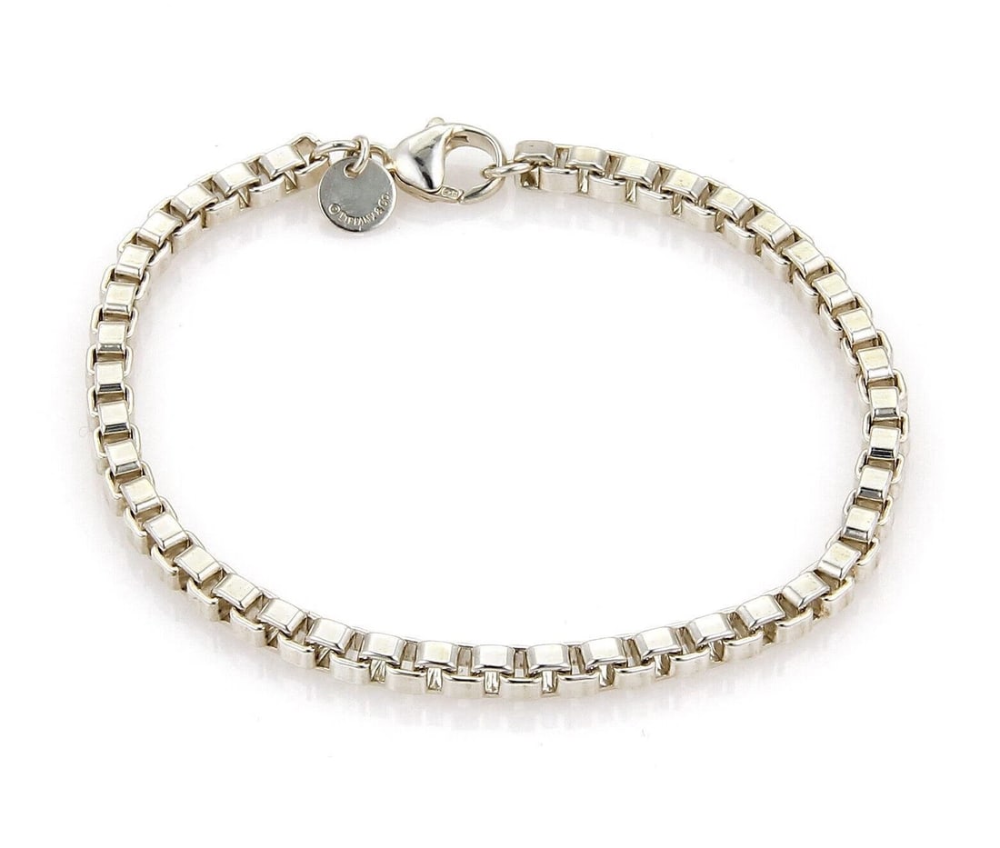 TIFFANY & CO. VENETIAN BOX LINK STERLING SILVER BRACELET: Tiffany & Co. Venetian Box Link Sterling Silver Bracelet Brand: Tiffany & Co. Type/Style: Bracelet Material: Sterling silver 925 Color: Silver Size: Bracelet Length: Approximately 7.5inch Measurements
