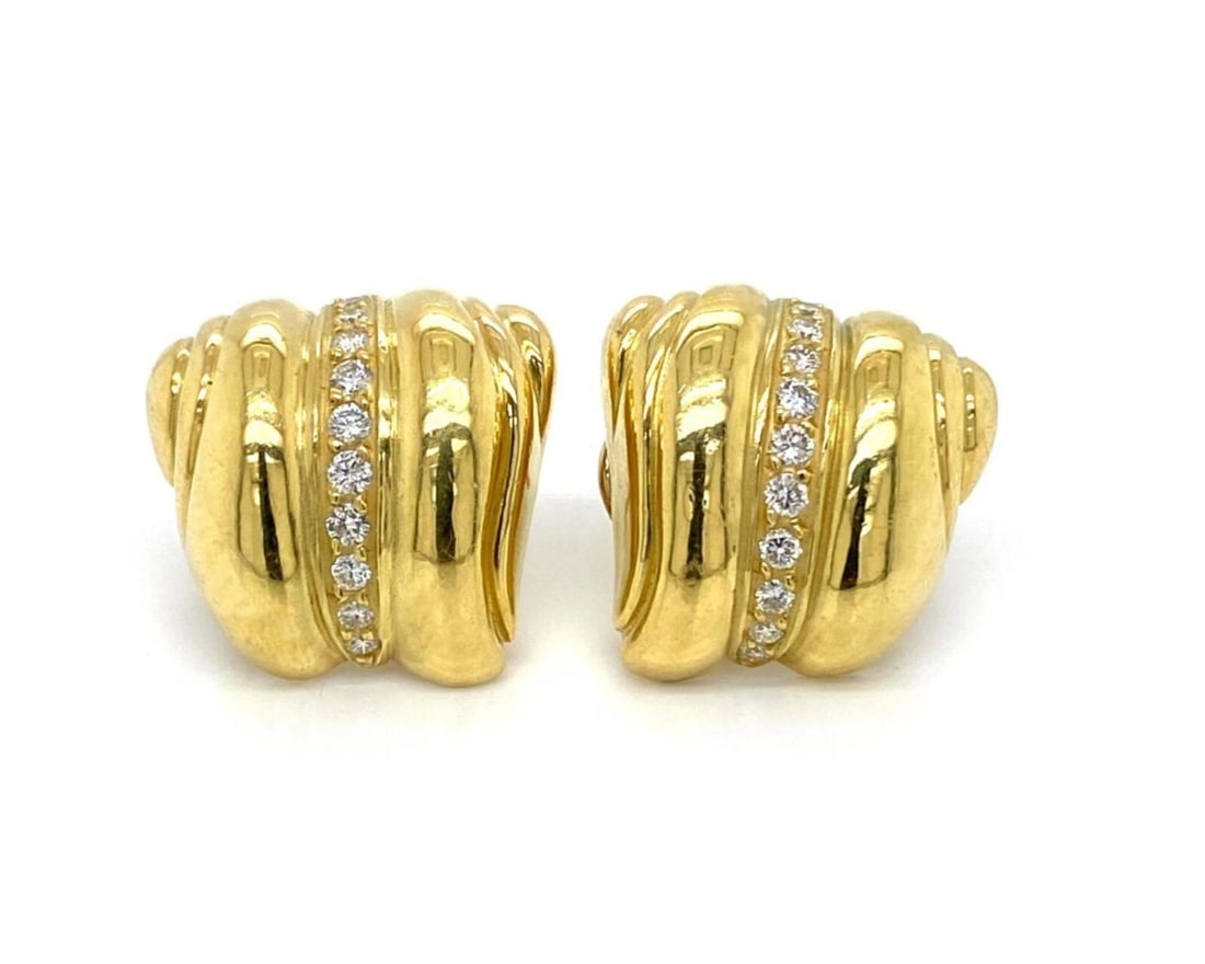 KIESELSTEIN-CORD DIAMOND 18K YELLOW GOLD SHELL POST CLIP EARRINGS: Kieselstein-Cord Diamond 18k Yellow Gold Shell Post Clip Earrings Brand: Kieselstein-Cord Type/Style: Earring Material: 18k yellow gold Color: yellow Size: Measurements: Approximately 20 mm tall x