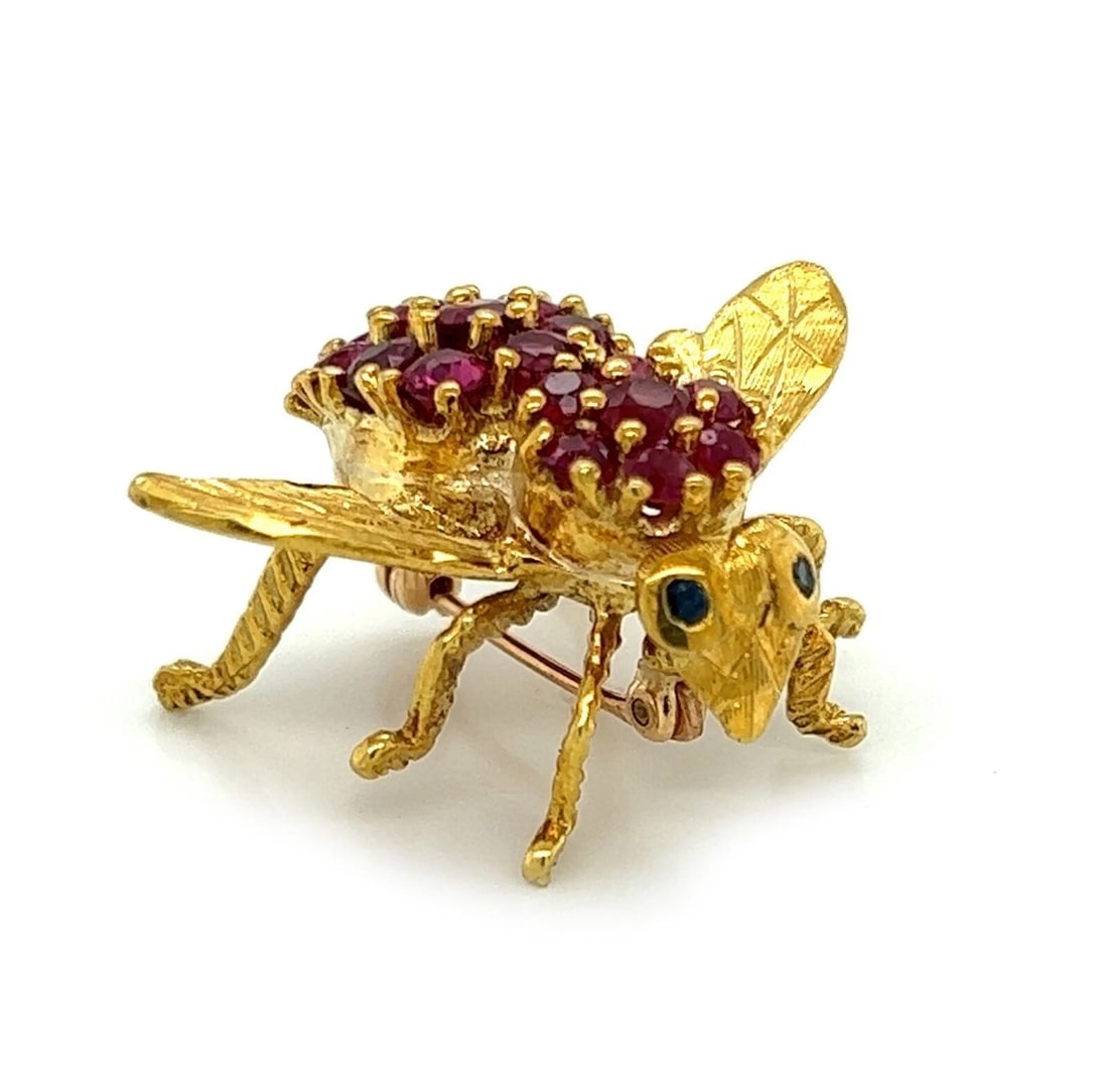 RUBY SAPPHIRE BEE 18K YELLOW GOLD FIGURAL BROOCH - 3