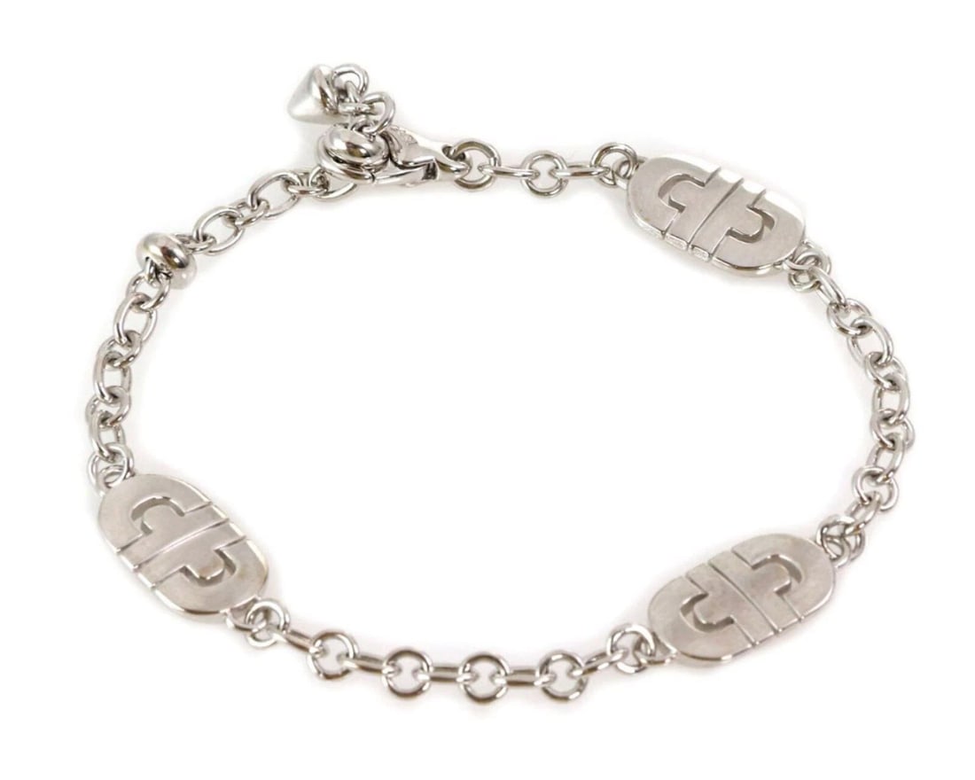 BVLGARI PARENTESI 3 CHARMS 18K WHITE GOLD BRACELET: Bvlgari Parentesi 3 Charms 18k White Gold Bracelet Brand: Bvlgari Type/Style: Bracelet Material: 18k white gold Color: White Size: Measurements: Approximately 6.5inch?7.75inch long x 0.15inch thick Ch