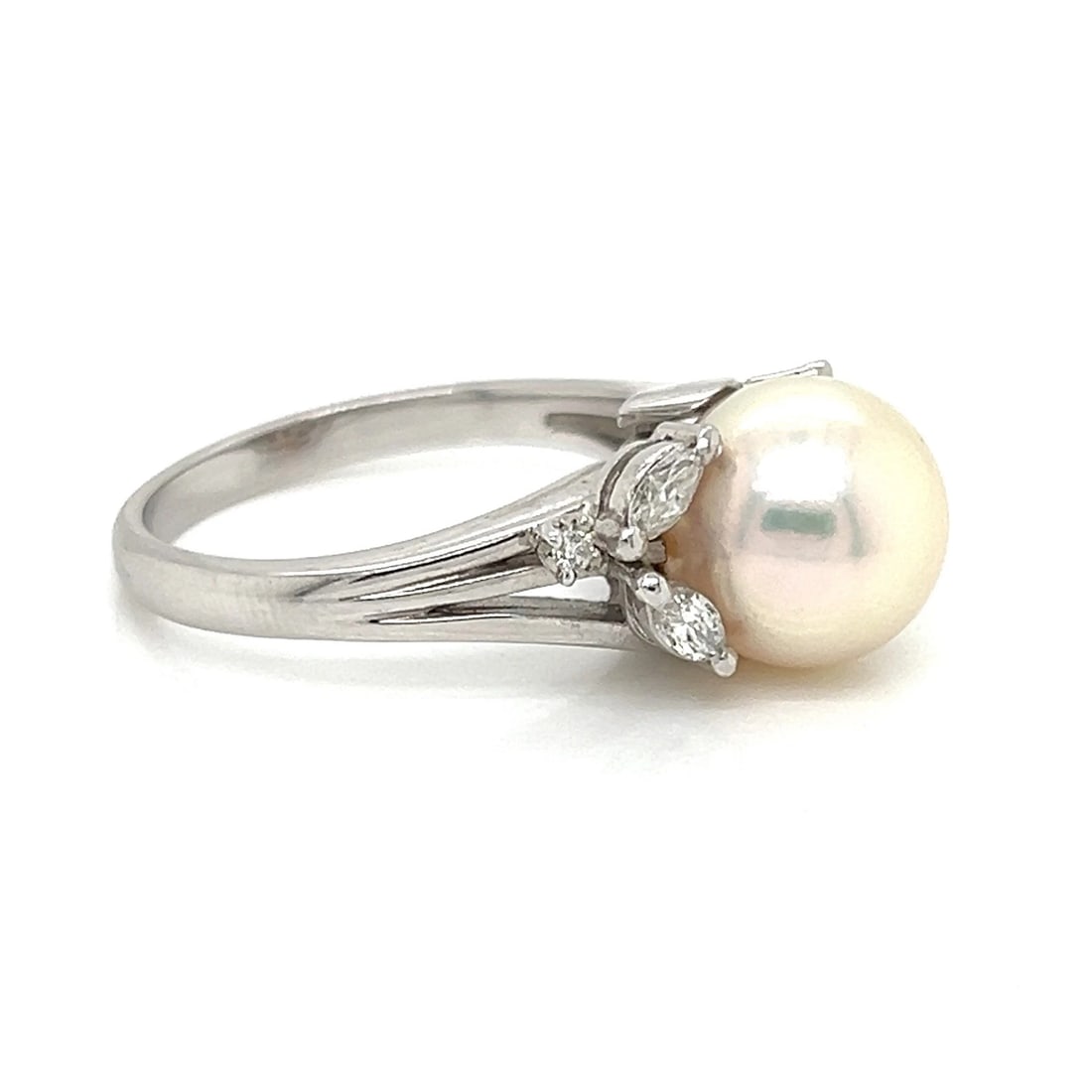 MIKIMOTO DIAMOND PLATINUM RING - 2