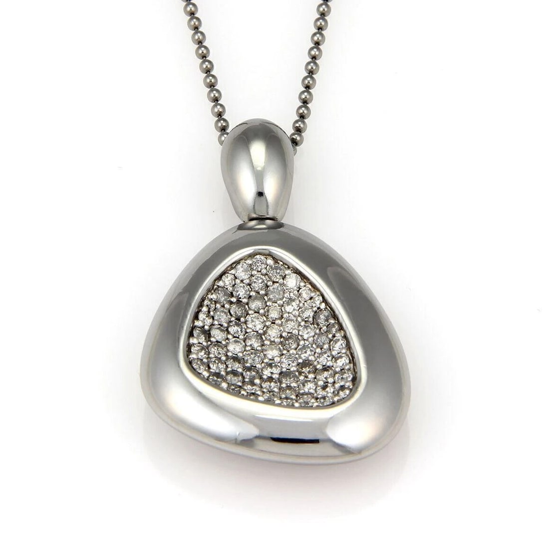 ROBERTO COIN CAPRI PLUS DIAMOND STERLING SILVER PENDANT NECKLACE: Roberto Coin Capri Plus Diamond Sterling Silver Pendant Necklace Brand: Roberto Coin Type/Style: Necklace Material: Sterling silver 925 Color: silver Size: Necklace Length: Approximately 18inch