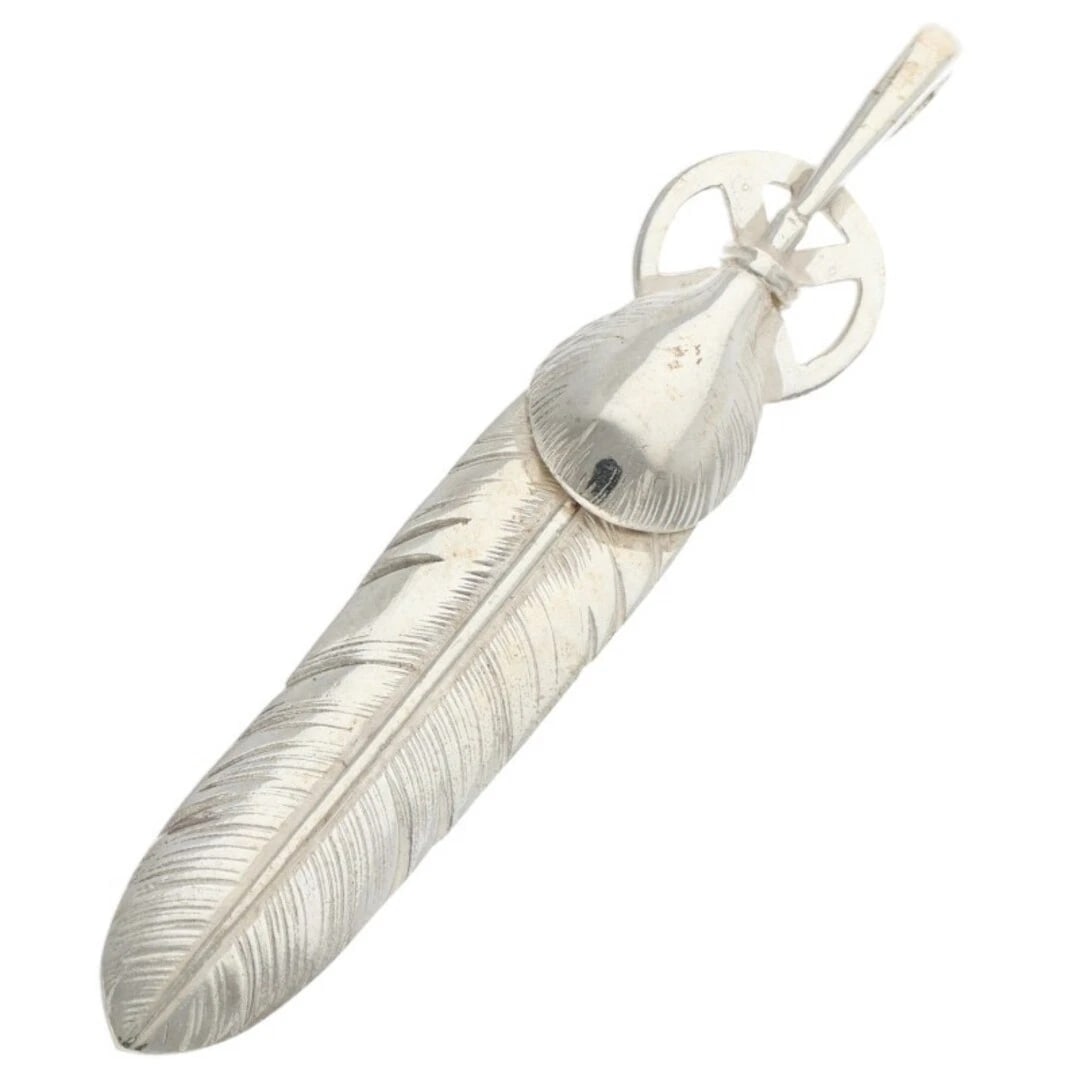 GORROWS SV HEART WHEEL FEATHER LARGE NECKLACE TOP: Gorrows SV Heart Wheel Feather Large Necklace Top Brand: goro's Type/Style: Necklace Material: 925 Silver Color: silver Size: vertical 5.2cm Accessories: None Accessories Notice: When purchasing