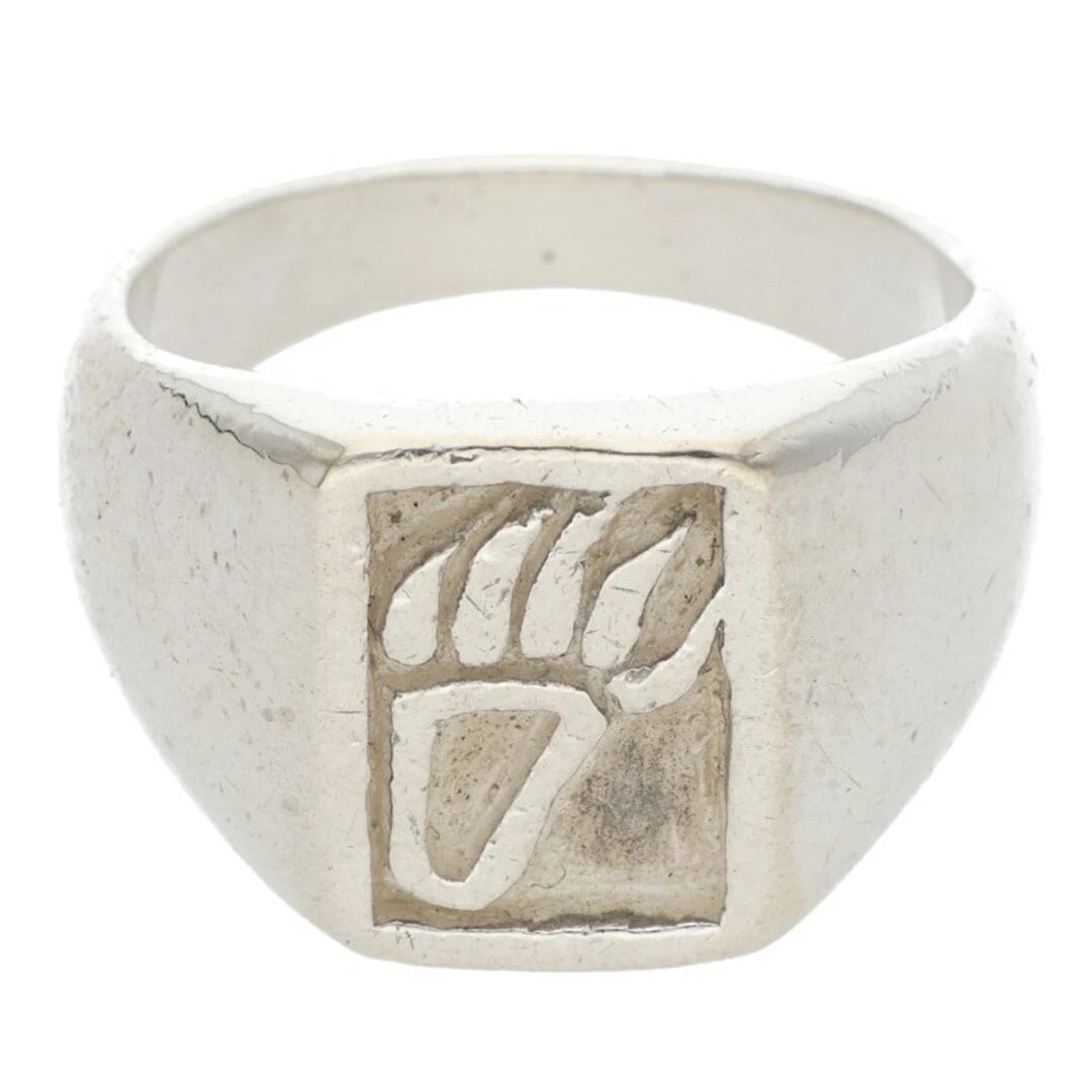 GOROWS BEAR'S HAND RING: Gorows Bear's Hand Ring Brand: goro's Type/Style: Ring Material: 925 Silver Color: silver Size: 9.5 US Accessories: None Accessories Notice: When purchasing pre-owned goods, please refer
