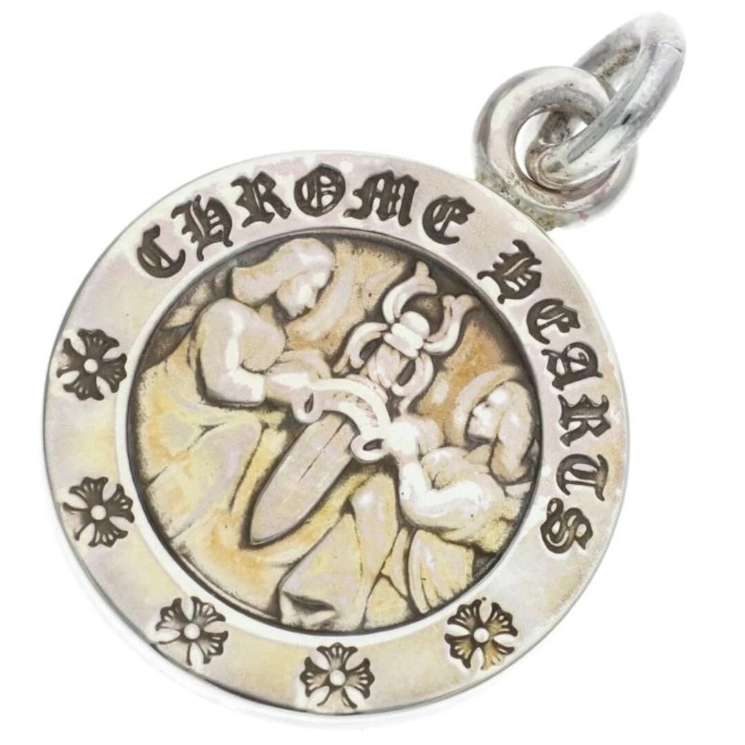 CHROME HEARTS MEDAL CHARM SILVER NECKLACE TOP: Chrome Hearts Medal Charm Silver Necklace Top Brand: Chrome Hearts Type/Style: Necklace Material: 925 Silver Color: silver Size: vertical 3cm Accessories: None Accessories Notice: When purchasing
