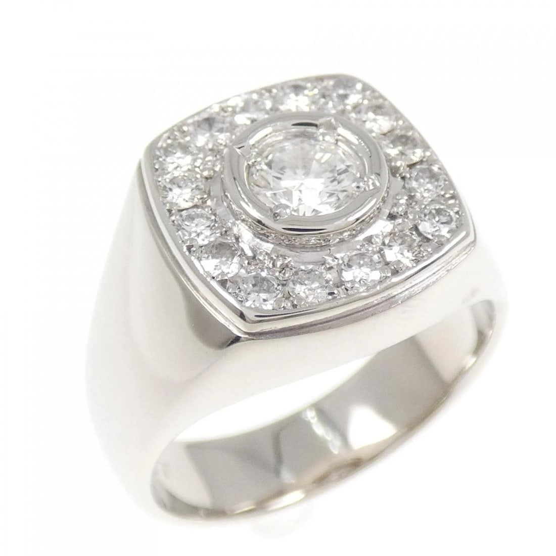 PT900 DIAMOND RING: PT900 Diamond Ring Brand: Unbranded Type/Style: Diamond Ring Material: PT900 Color: Size: US7 1/4 Accessories: None Accessories Notice: When purchasing pre-owned goods, please refer to the