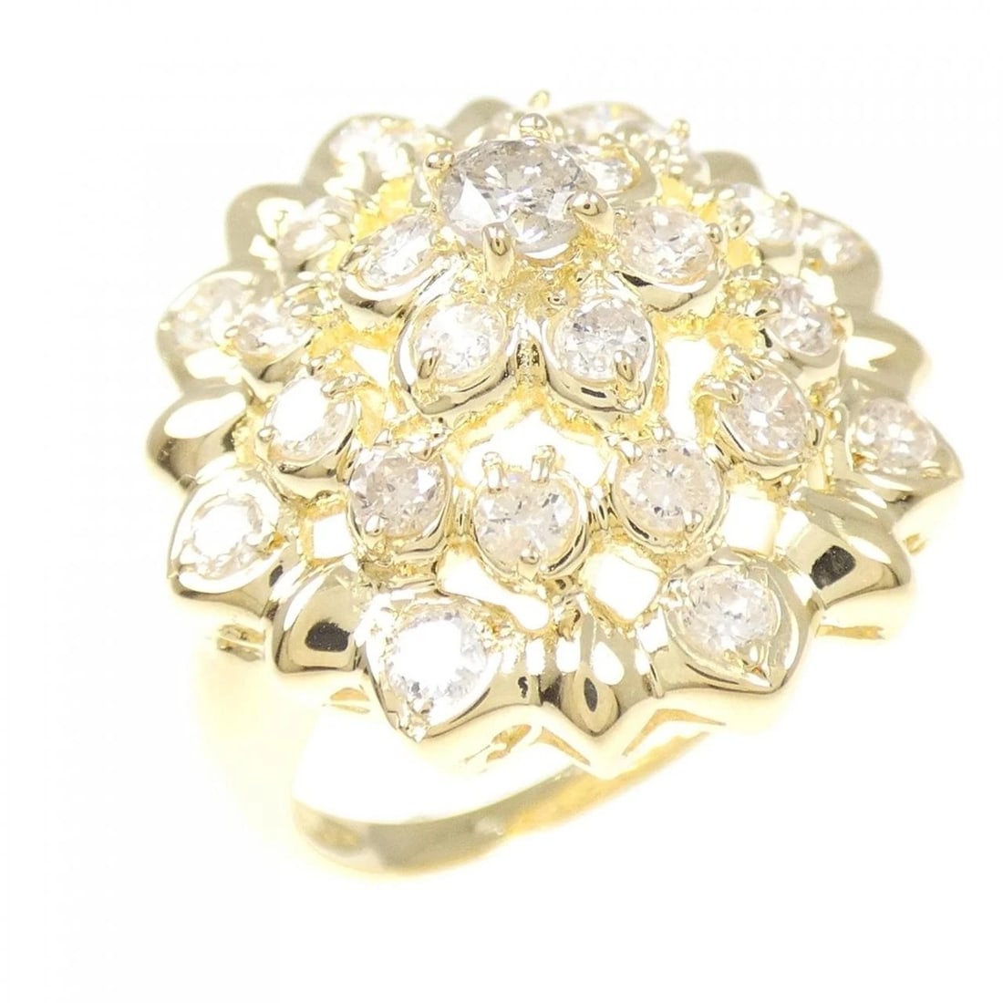 K18YG FLOWER DIAMOND RING: K18YG Flower Diamond Ring Brand: Unbranded Type/Style: Diamond Ring Material: K18 yellow gold Color: YG Size: US6 1/4 Accessories: None Accessories Notice: When purchasing pre-owned goods, please