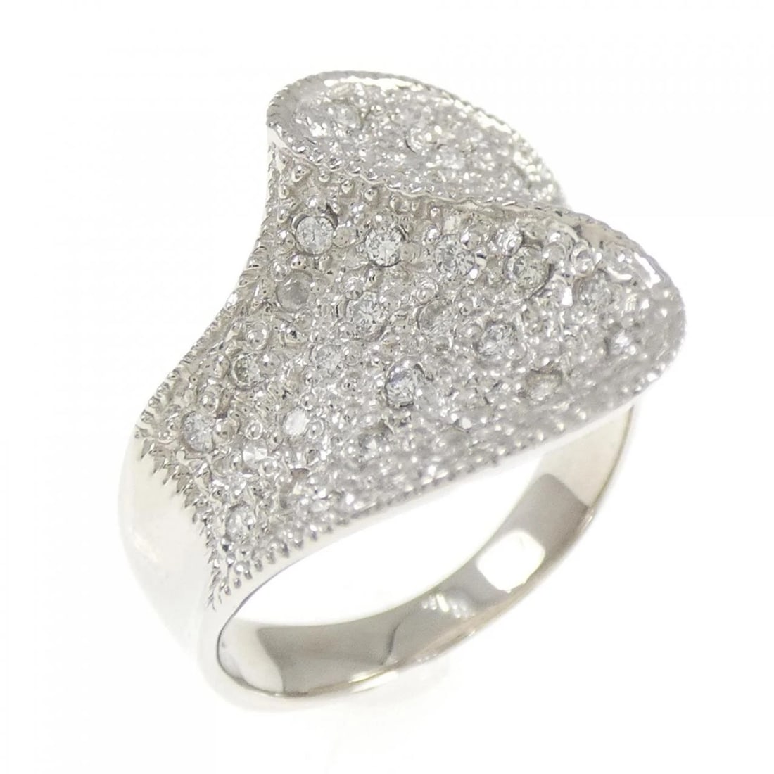 PT900 PAVE DIAMOND RING: PT900 Pave Diamond Ring Brand: Unbranded Type/Style: Diamond Ring Material: PT900 Color: Size: US5 3/4 Accessories: None Accessories Notice: When purchasing pre-owned goods, please refer to the