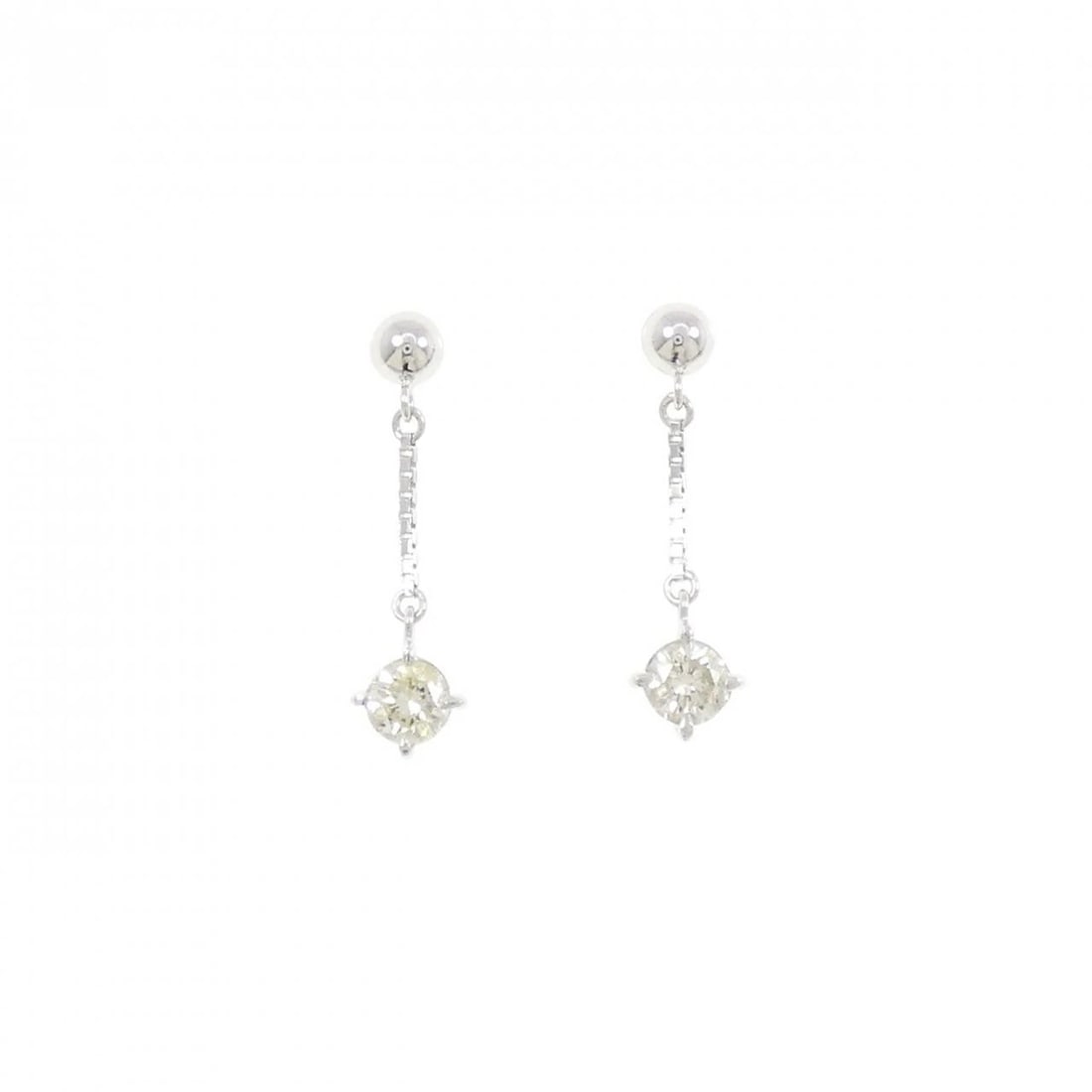 K18WG/PT900 DIAMOND PIERCE: K18WG/PT900 Diamond Pierce Brand: Unbranded Type/Style: Diamond Pierce/Earring Material: K18WG/PT900 Color: WG Size: Actual Size Approx. length x width: 24.5mm x 6.3mm Accessories: None Accessories