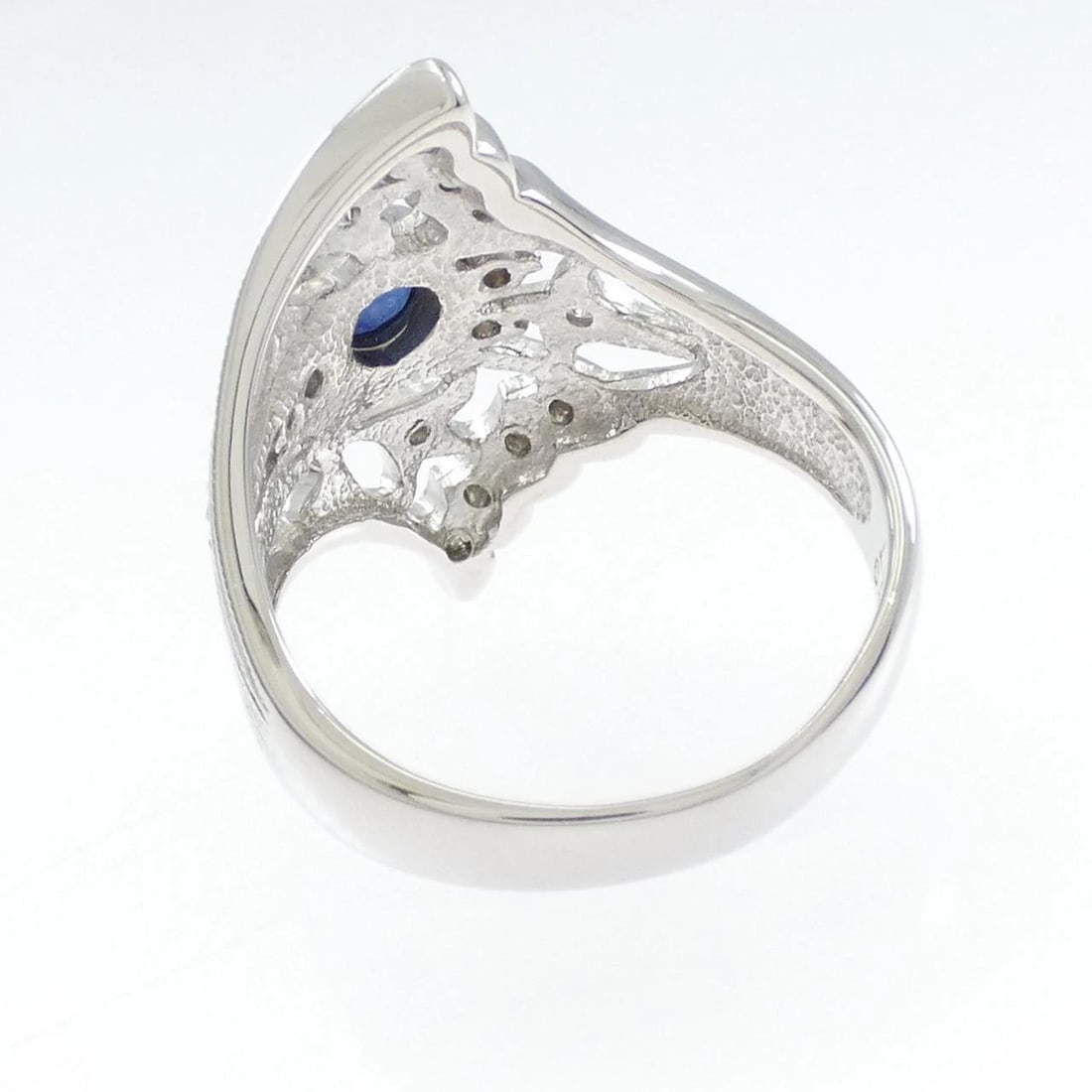 PT900 SAPPHIRE RING - 3